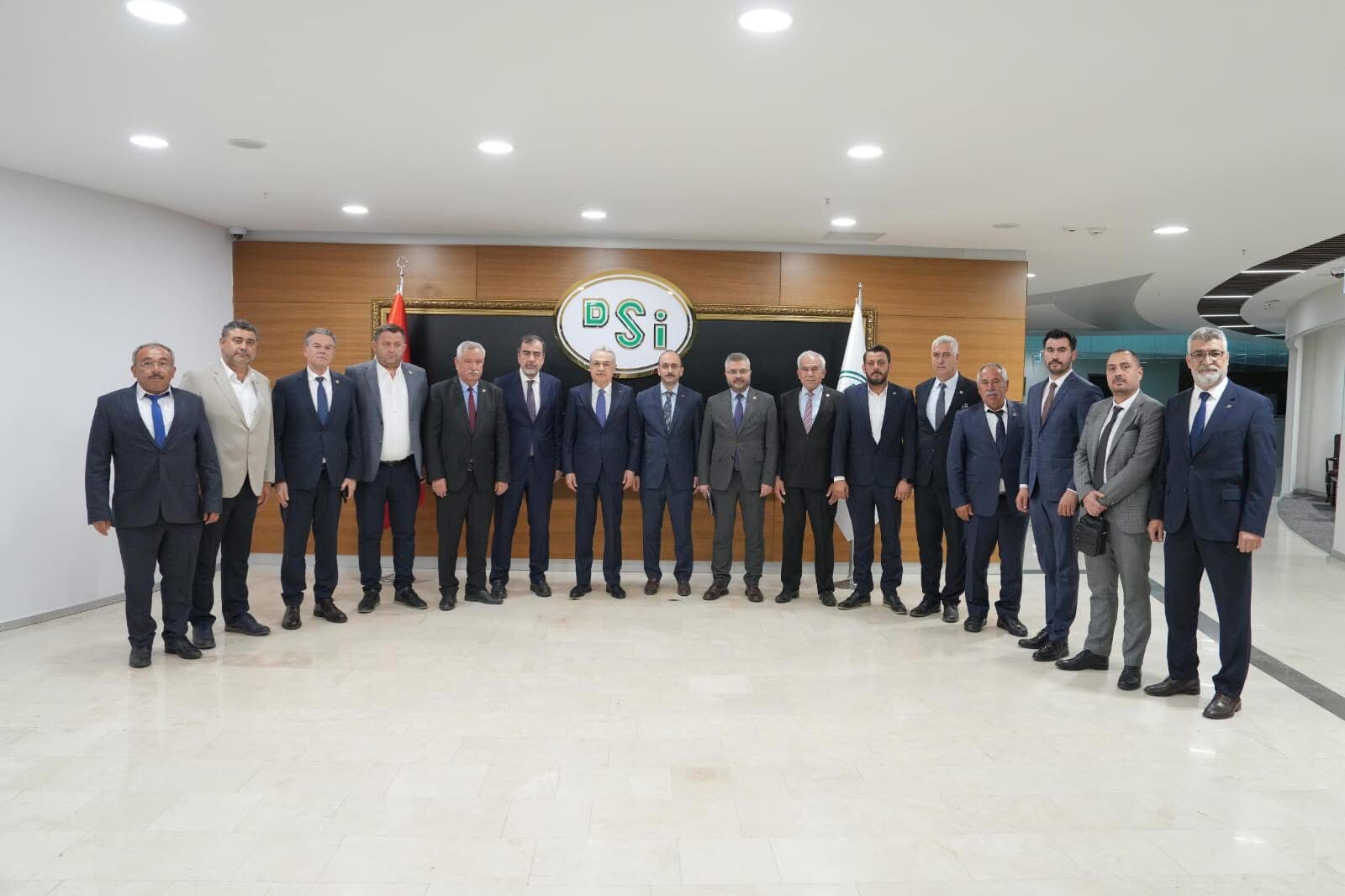 Aydin Icin Kritik Toplanti Aydin Heyetinden Dsi Genel Muduru Baltaya Ziyaret Sulama Projeleri Gorusuldu 561963 Defd9D7E46Ad2072A8Bf9F6C00B6Ed20