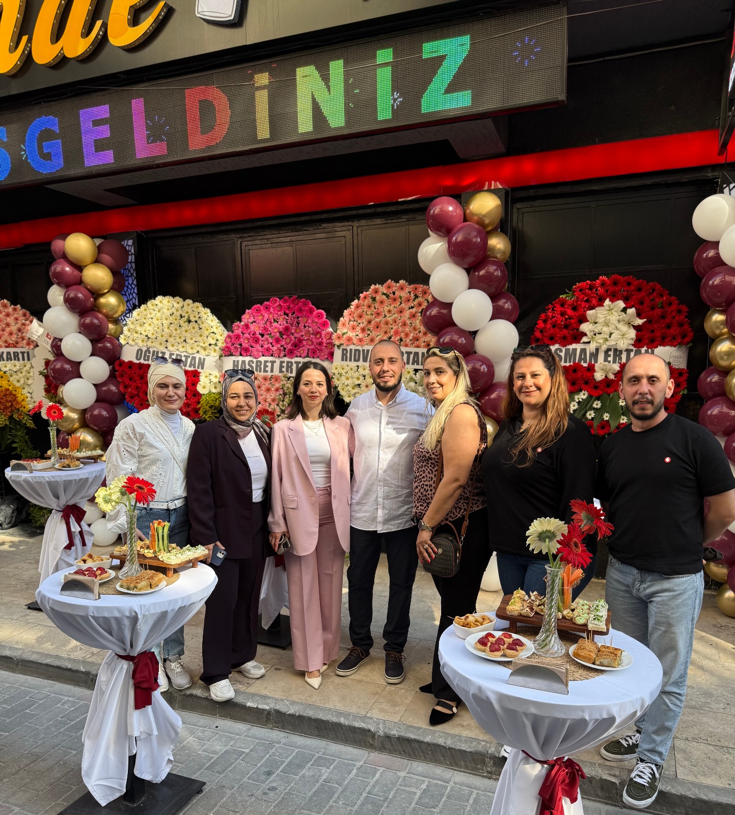 Aydinda Nazende Hizmete Girdi Aydinin Yeni Lezzet Duragi Kapilarini Acti Kevser Dayan 563742 Be396773906C2325Bb41917Aa5C93Bc3