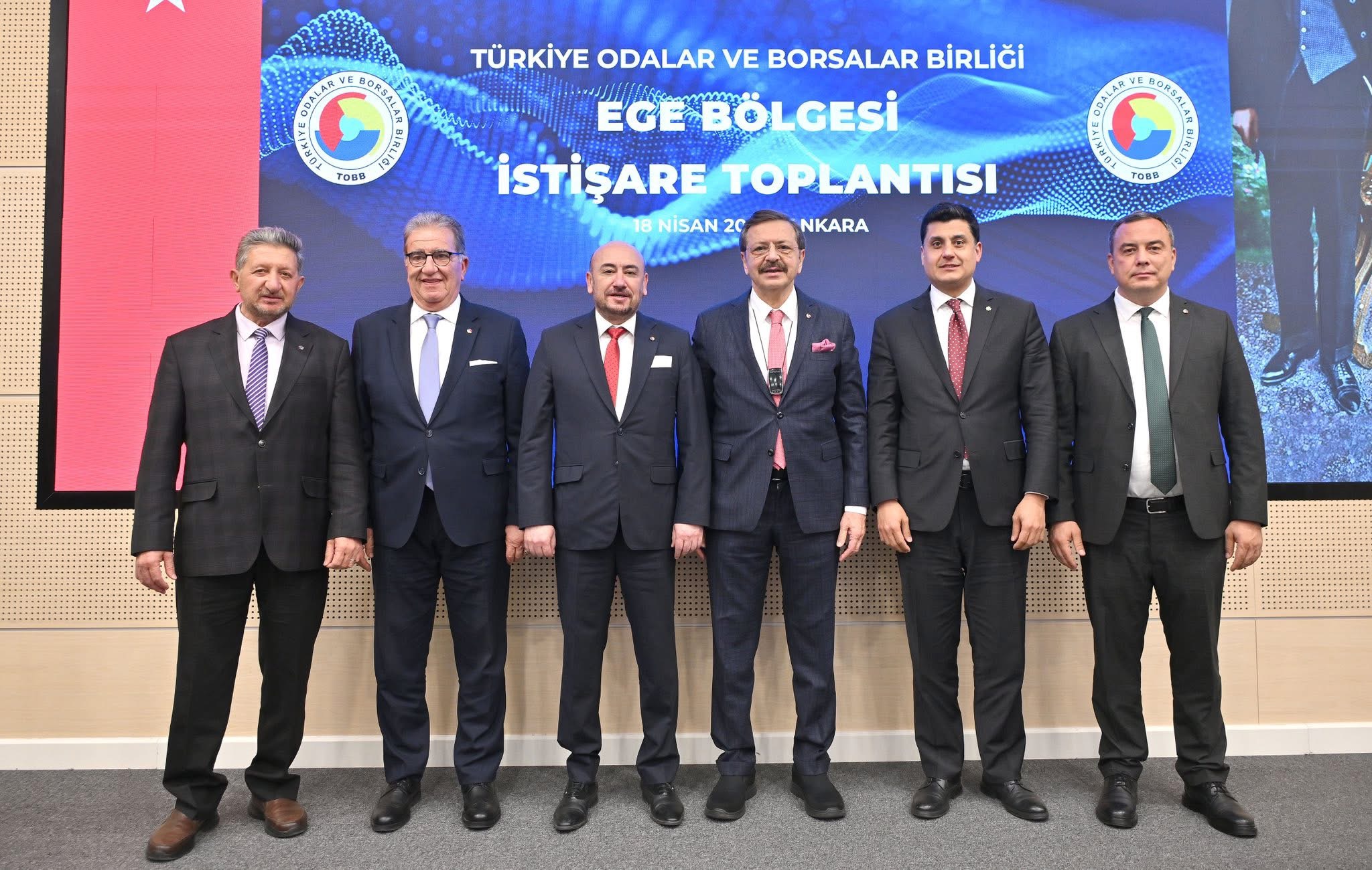 Aydinli Oda Baskanlari Onemli Toplantiya Katildi 561111 Bf7D19086117C1Ec68C7329C8C1Cfd48