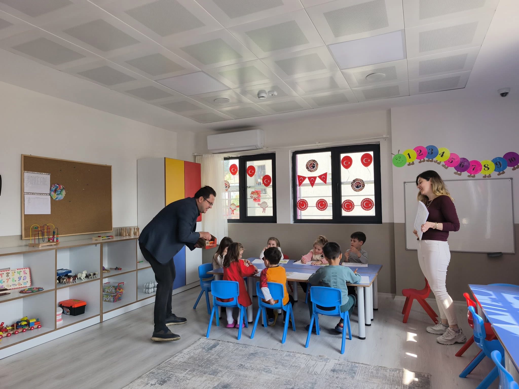 Kuyucak’ta çocuklar Büyükşehir’in Çocuk Gelişim Merkezi’nde geleceğe hazırlanıyor