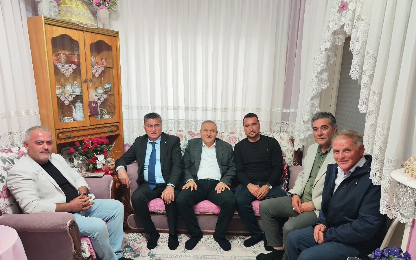 İYİ Parti Sultanhisar’da görev değişimi