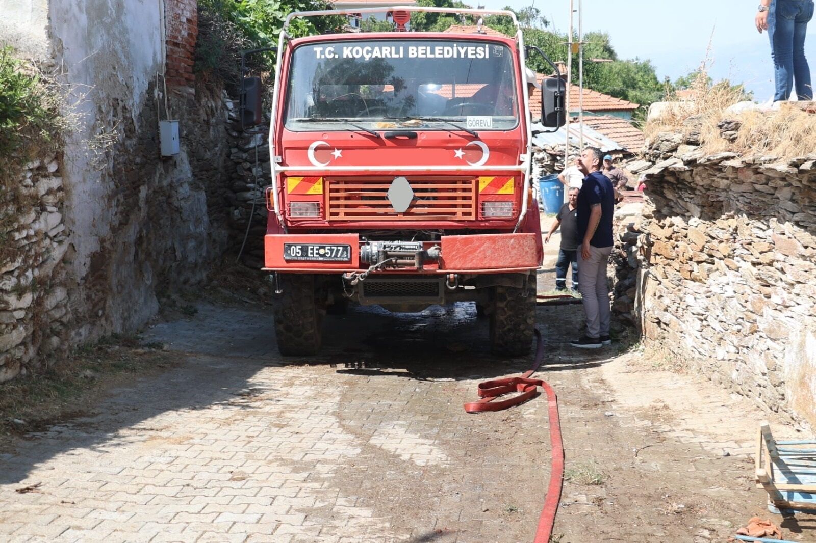 Kocarli Belediyesi Arazozune Siyaset El Koydu Kocarli Halkindan Buyuk Tepki 563511 B2004C88E8F87Dce49C8Edb7199E8Bfb