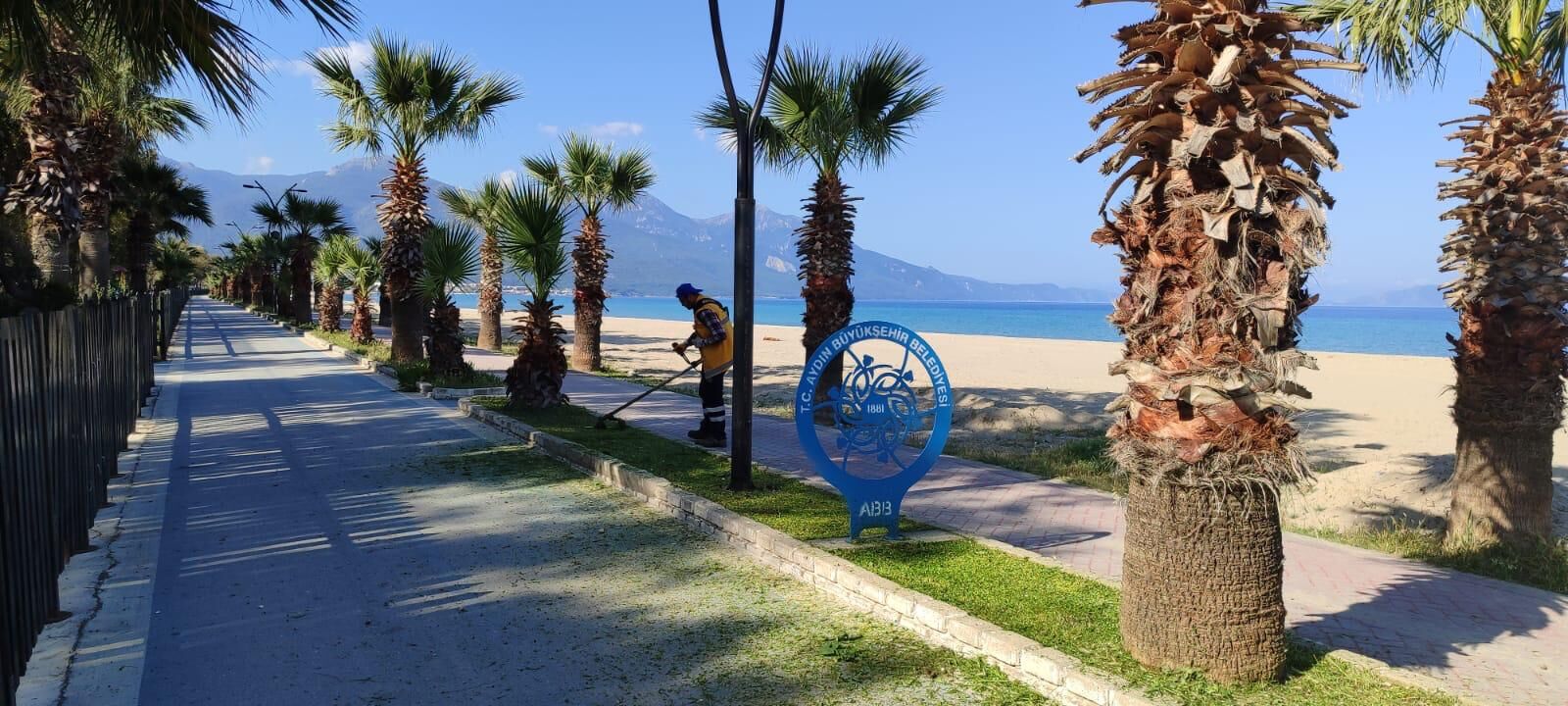 Kusadasi Sezona Hazirlaniyor Buyuksehir Belediyesi Kentin Dort Bir Yaninda Calisiyor 563082 8E83513C5710Fc0C411Cba552Bc02D5C