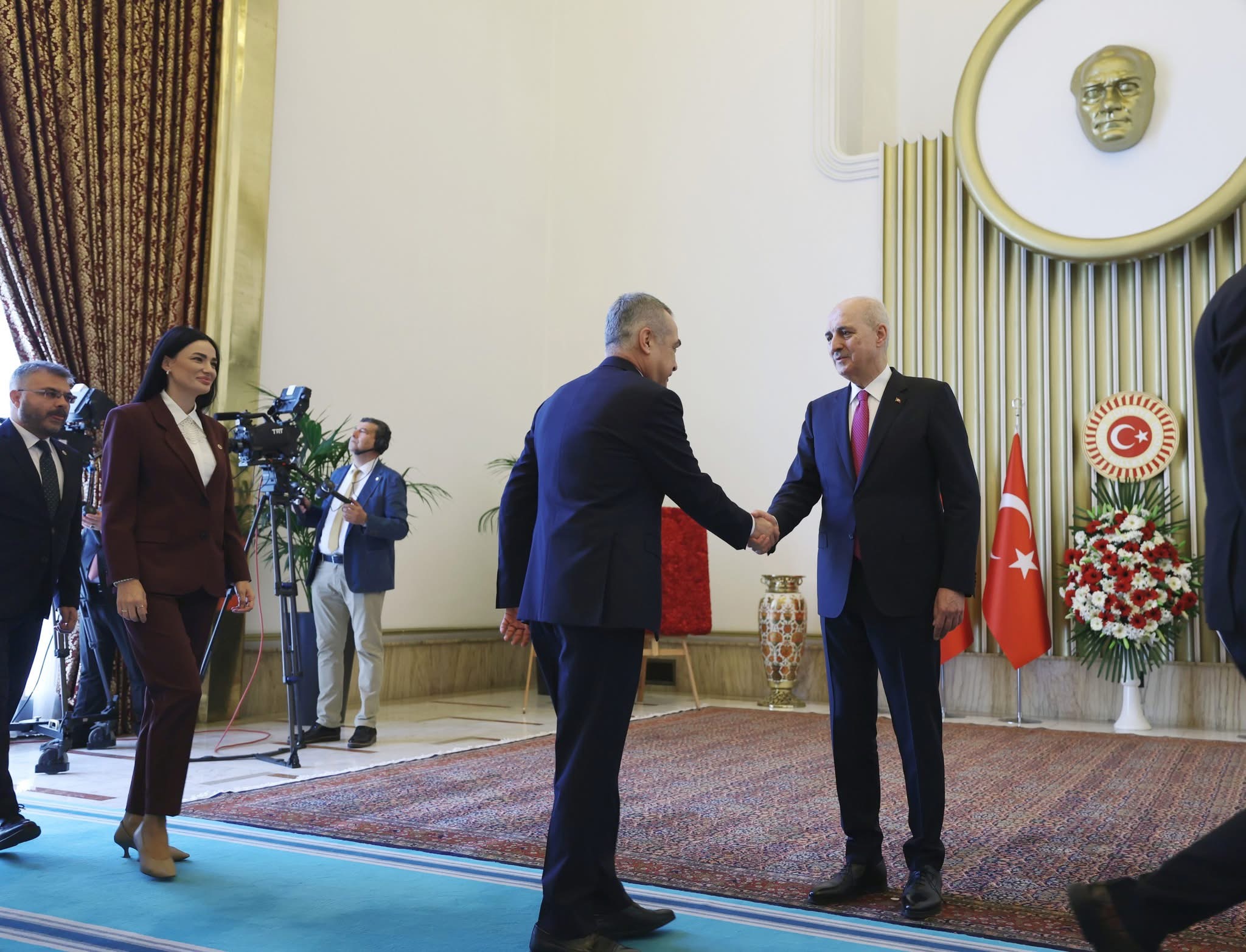 Mecliste 23 Nisan Ozel Oturumu Ak Partili Vekiller Tbmmde Bulustu 562296 940B3Aba31C9516Ce3C6Fd9267792B02