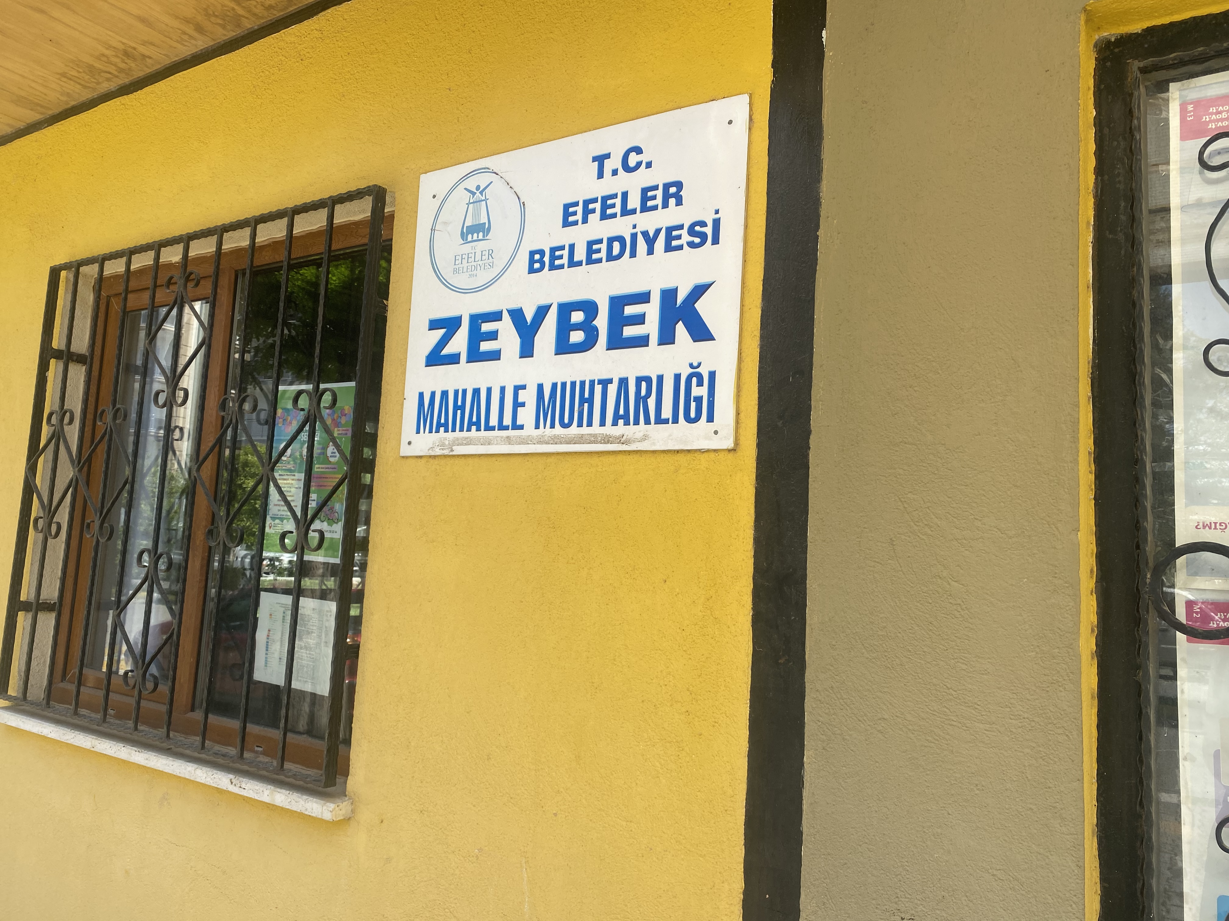 Zeybek Mahallesi sorunlarına çözüm bekliyor: Pazar, yol, güvenlik...