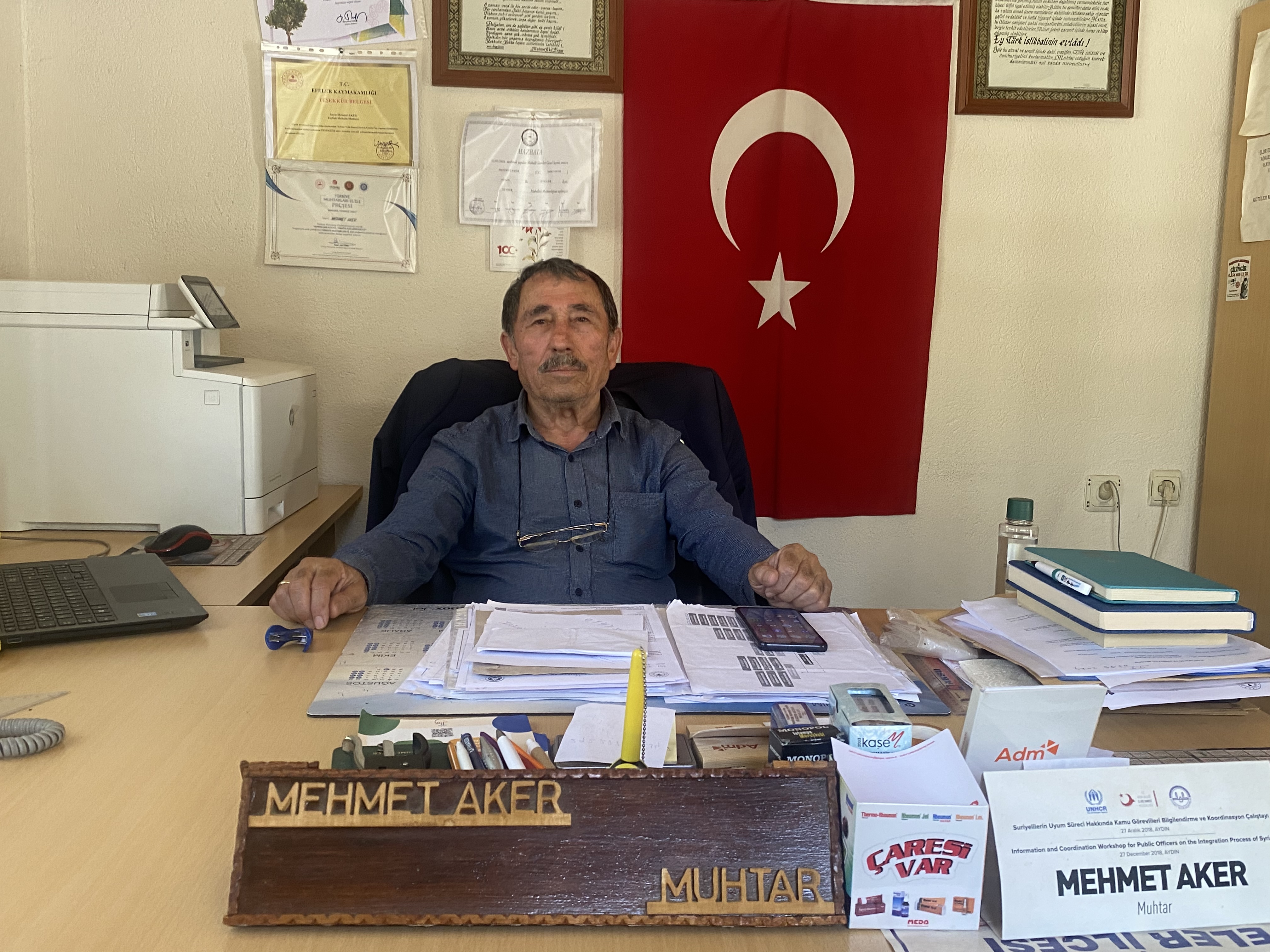 Zeybek Mahallesi sorunlarına çözüm bekliyor: Pazar, yol, güvenlik...