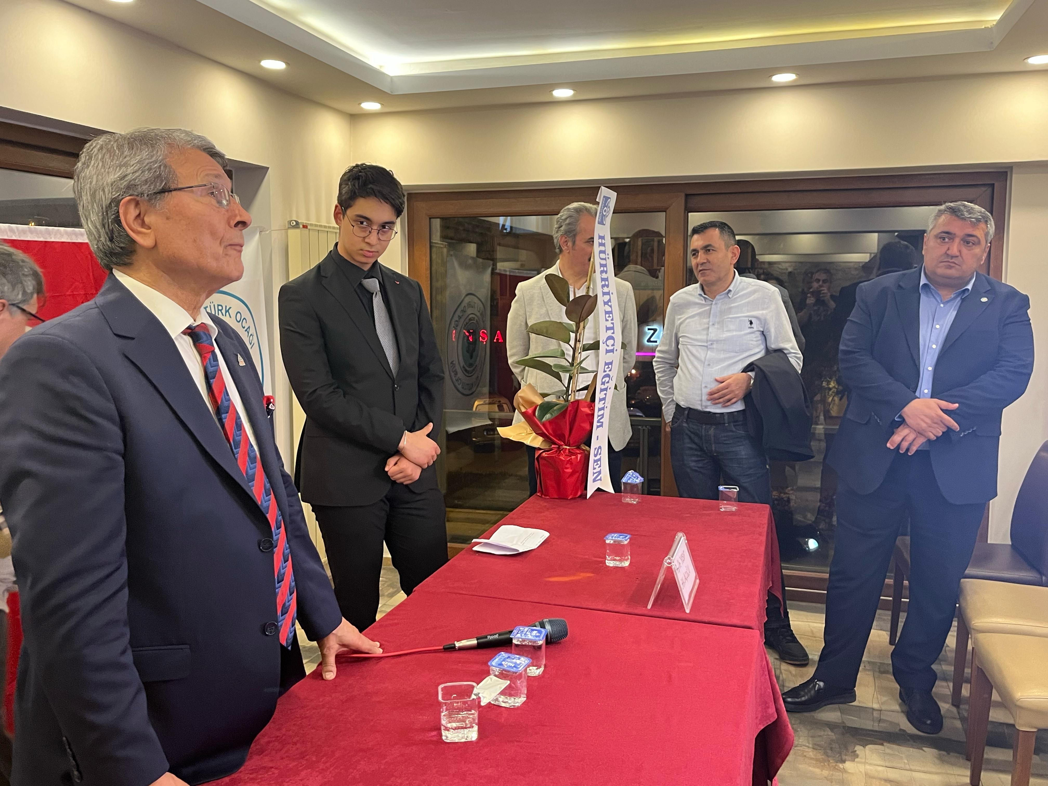 Nazilliden Unlu Profesore Odul Prof Dr Halacogluna Haci Suleyman Efendi Odulu Verildi 563088 36C32F9Fc24Efb78Acb59F9B6E12E768
