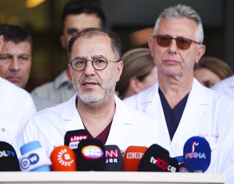 Sırrı Süreyya Önder'le ilgili flaş gelişme! Doktoru sevenlerine duyurdu