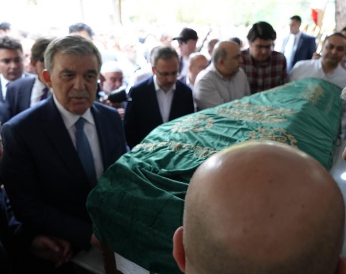 Abdullah Gül'ün dayısı ebediyete uğurlandı! Fetullah Gülen sırrıyla toprağa verildi