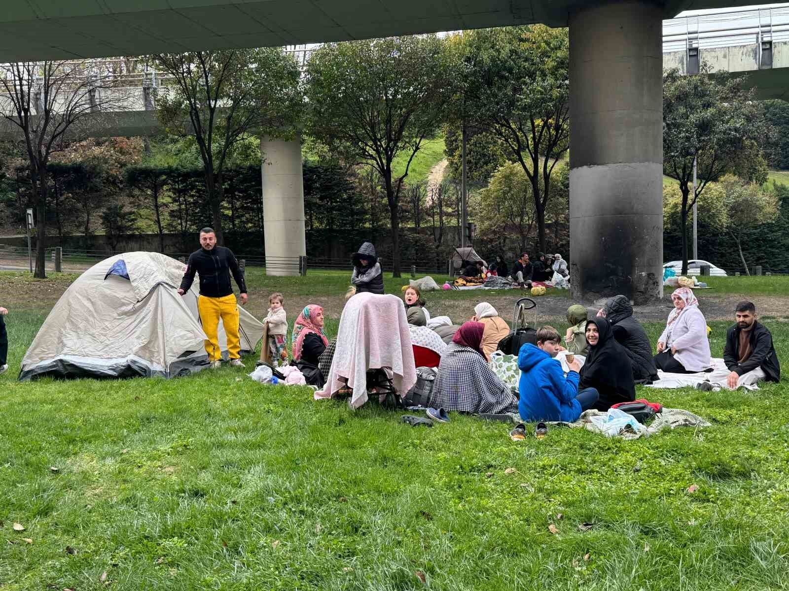 İstanbul depremi sonrası Ege'ye hücum! Akın akın geliyorlar