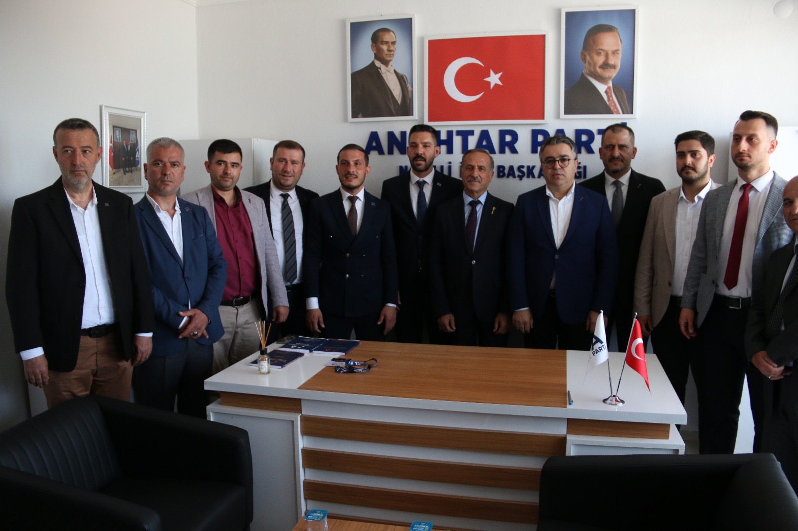 Anahtar Parti Nazilli’de İlçe Binasını Açtı