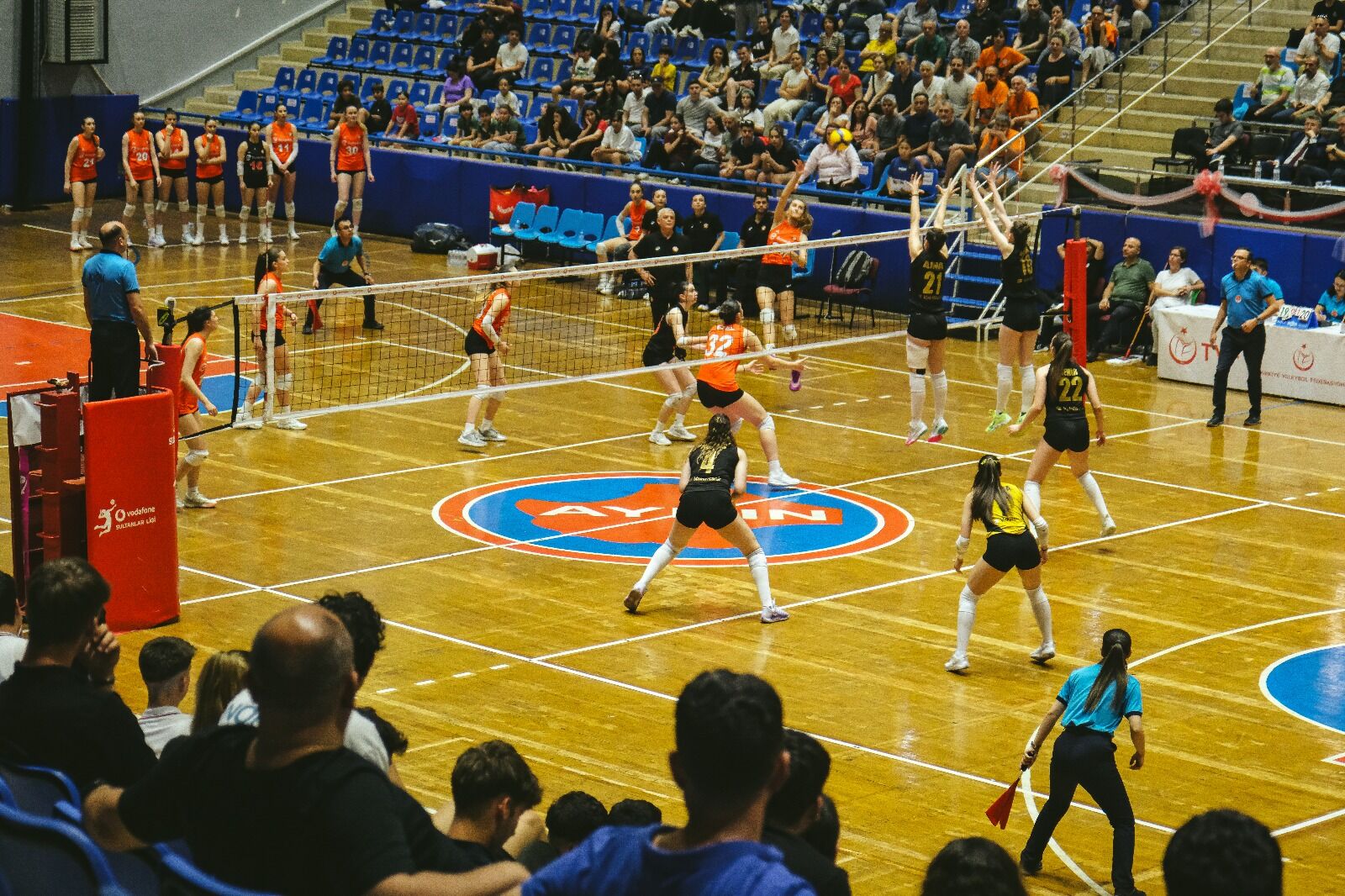 Aydın'da voleybol şöleni sona erdi