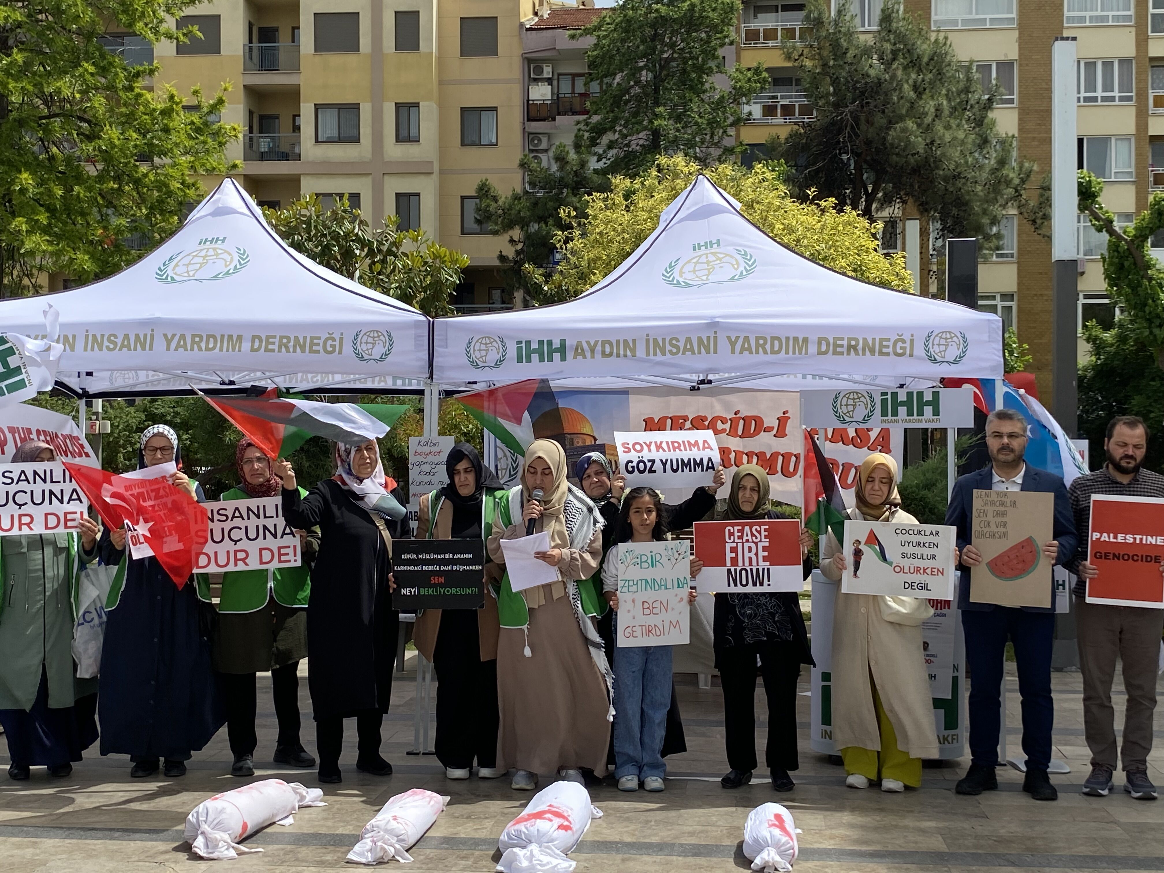 Aydın’da Gazze direnişine destek: Bebek kefenleri yürekleri dağladı