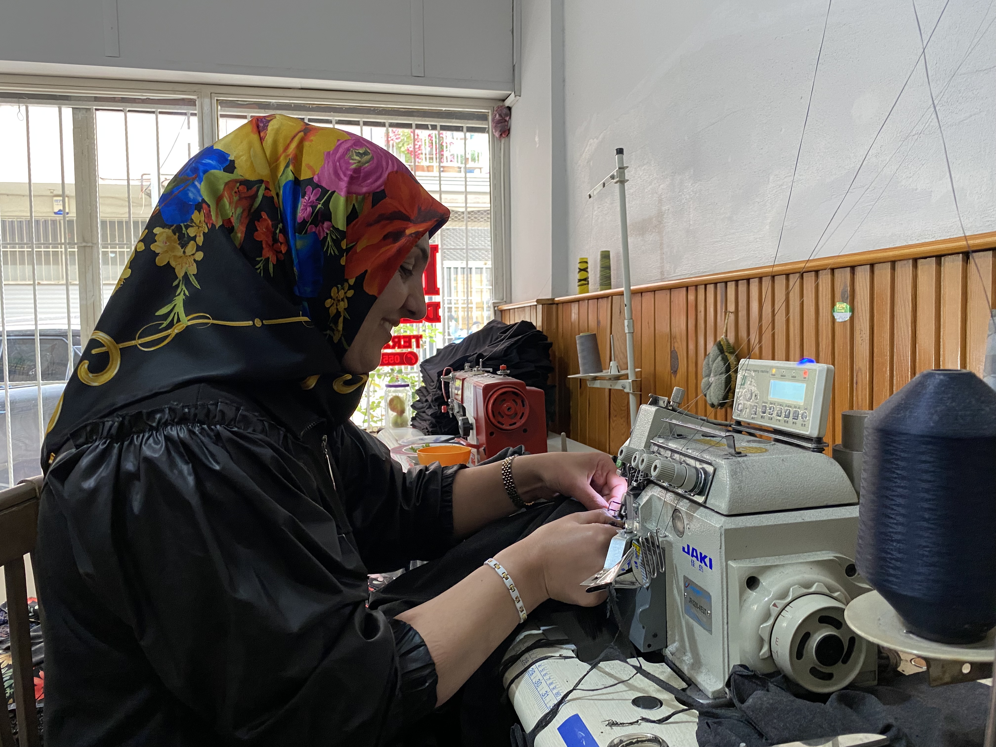 Aydinda Son Terzileri Kriz Kurtardi Ayakta Kalan Terziler Tadilatla Gecim Sagliyor 564201 B7Fab497A8Adf7753B2A8E2Bea405F5F