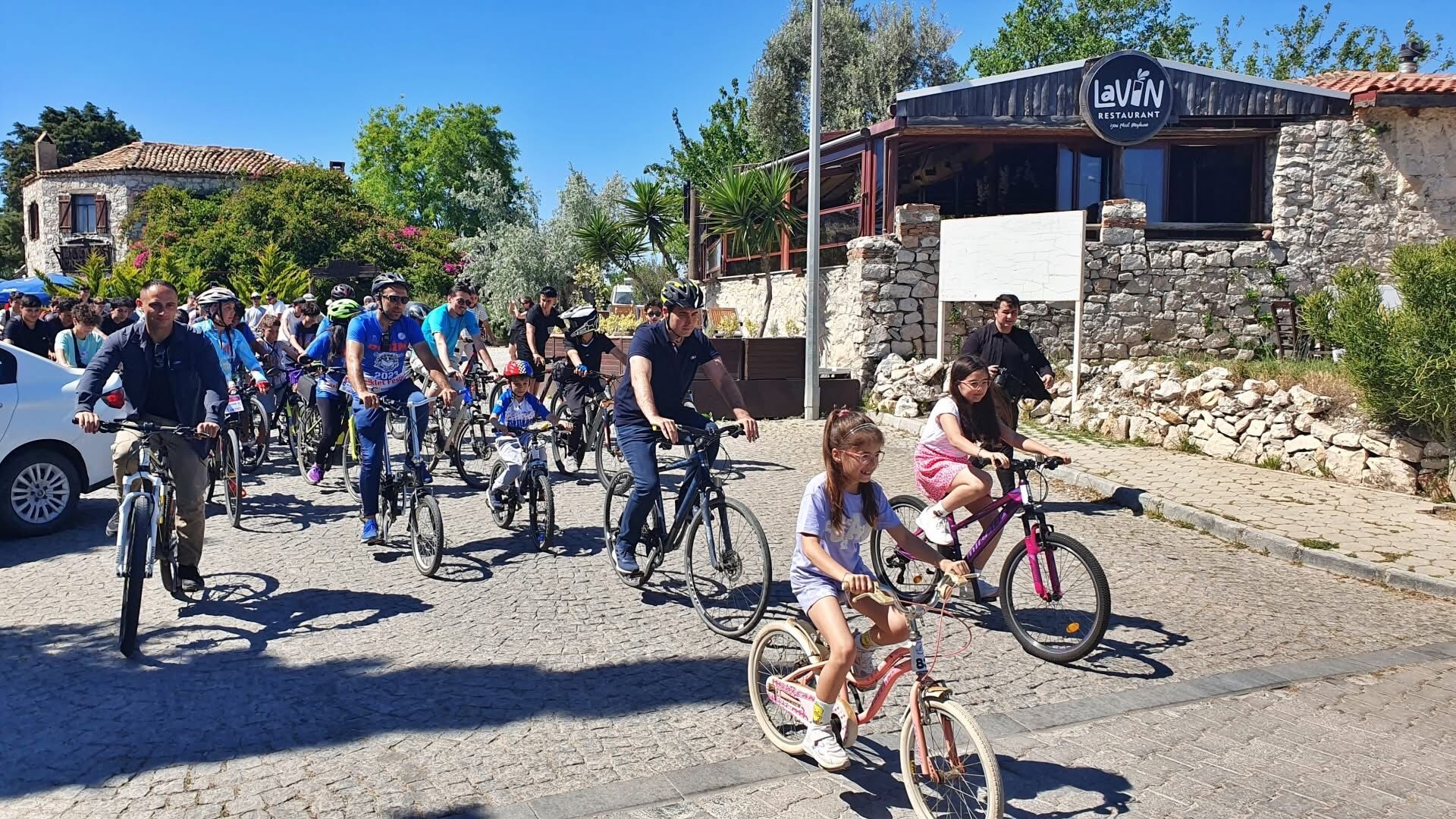 Aydinda Yuzlerce Bisikletli Pedal Cevirdi 569063 D8601E94A20Bb16A50721159D98E3Fa2
