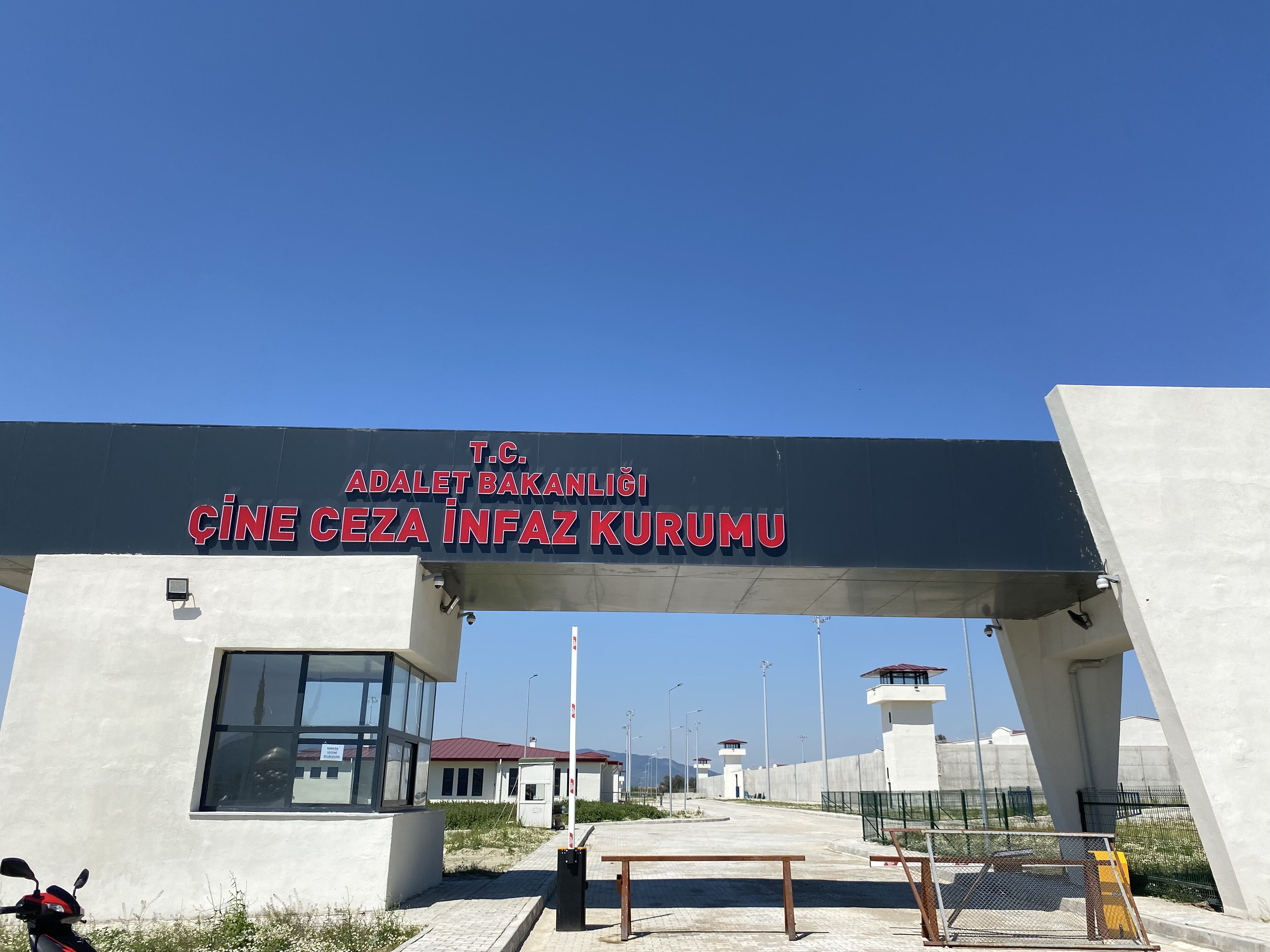 Aydın’daki cezaevleri boşalıyor mu? Bakan Tunç’un açıklaması mahkumları umutlandırdı