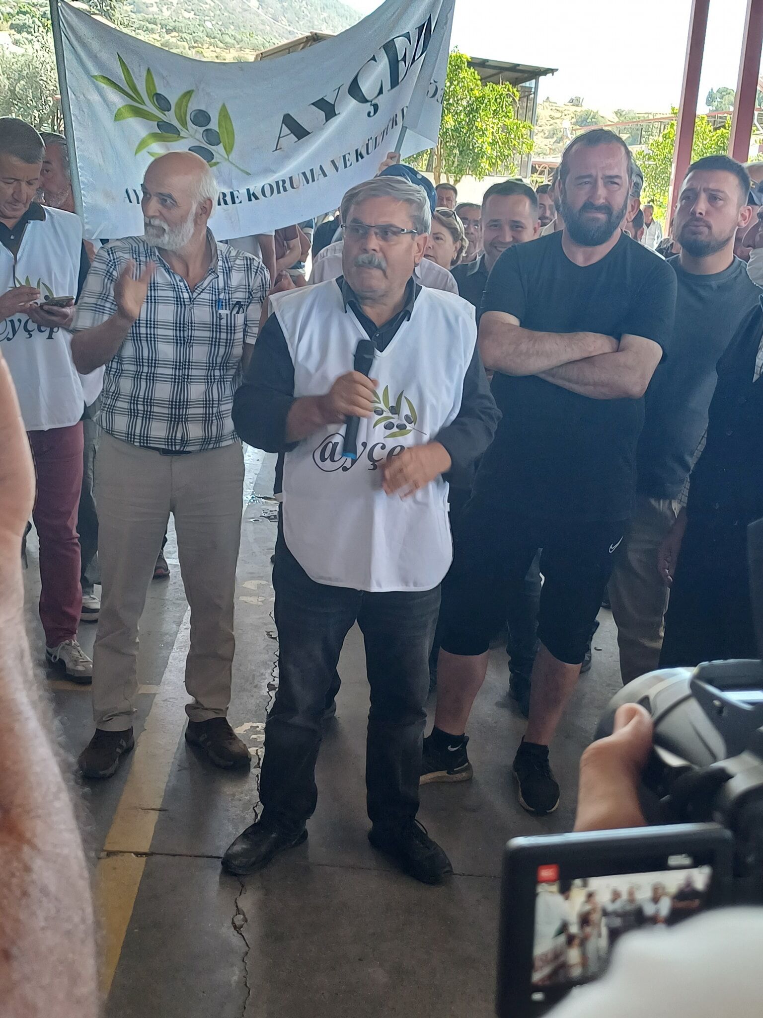 Aydın’daki JES toplantısı başlayamadan bitti: Mahalleli direndi şirket yetkilileri kaçtı