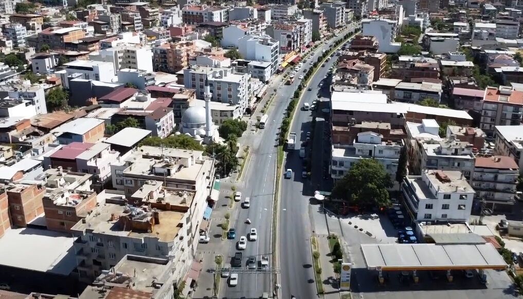 Aydinli Muhtar Uyardi Dolandiricilar Aydindaki Evlere Mi Dadanmaya Basladi 570750 59A316Bbf8040D594D8735Dbccfe5Ded