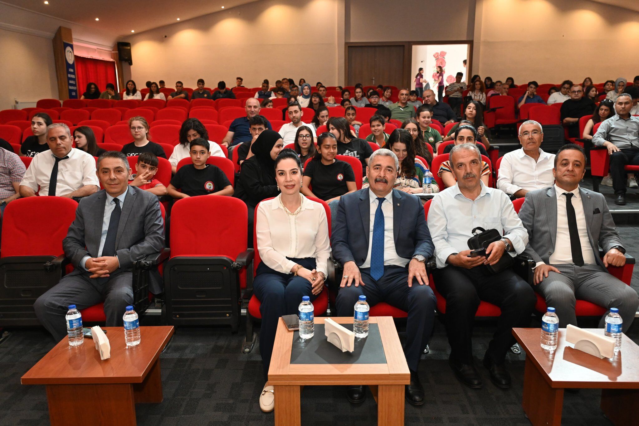 Aydinli Ogrenciler Bilgilerini Yaristirdi Odulleri Kaptilar 570158 D662B415C6B430E6B2Ddf2B96B2D9Ef9