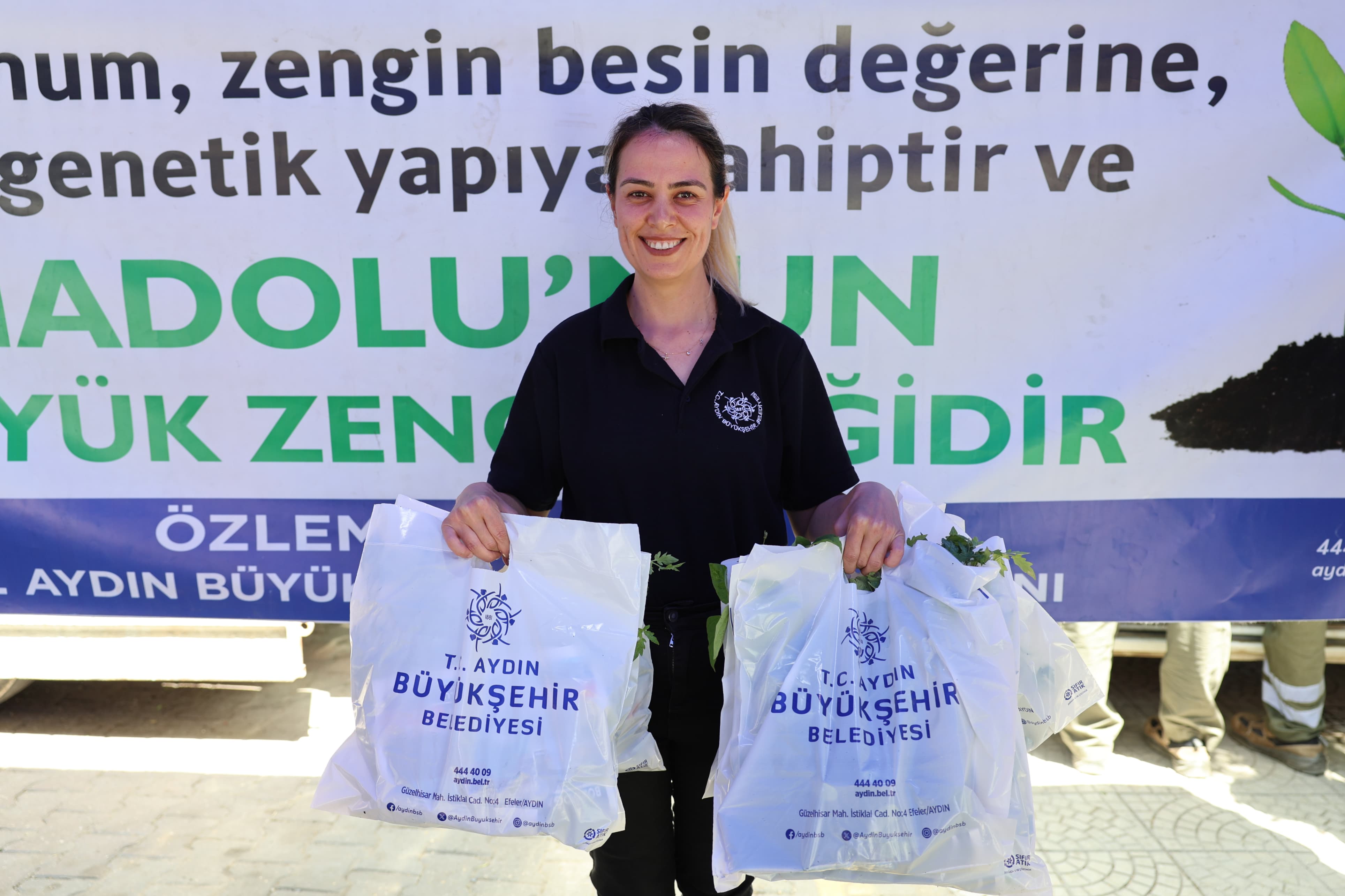 Baskan Cercioglu Ata Tohumlarina Sahip Cikiyor Bozdoganda 25 Bin Fide Vatandaslara Dagitildi 565555 262B6641C341C2033B6E0Bbb084Bfb8E