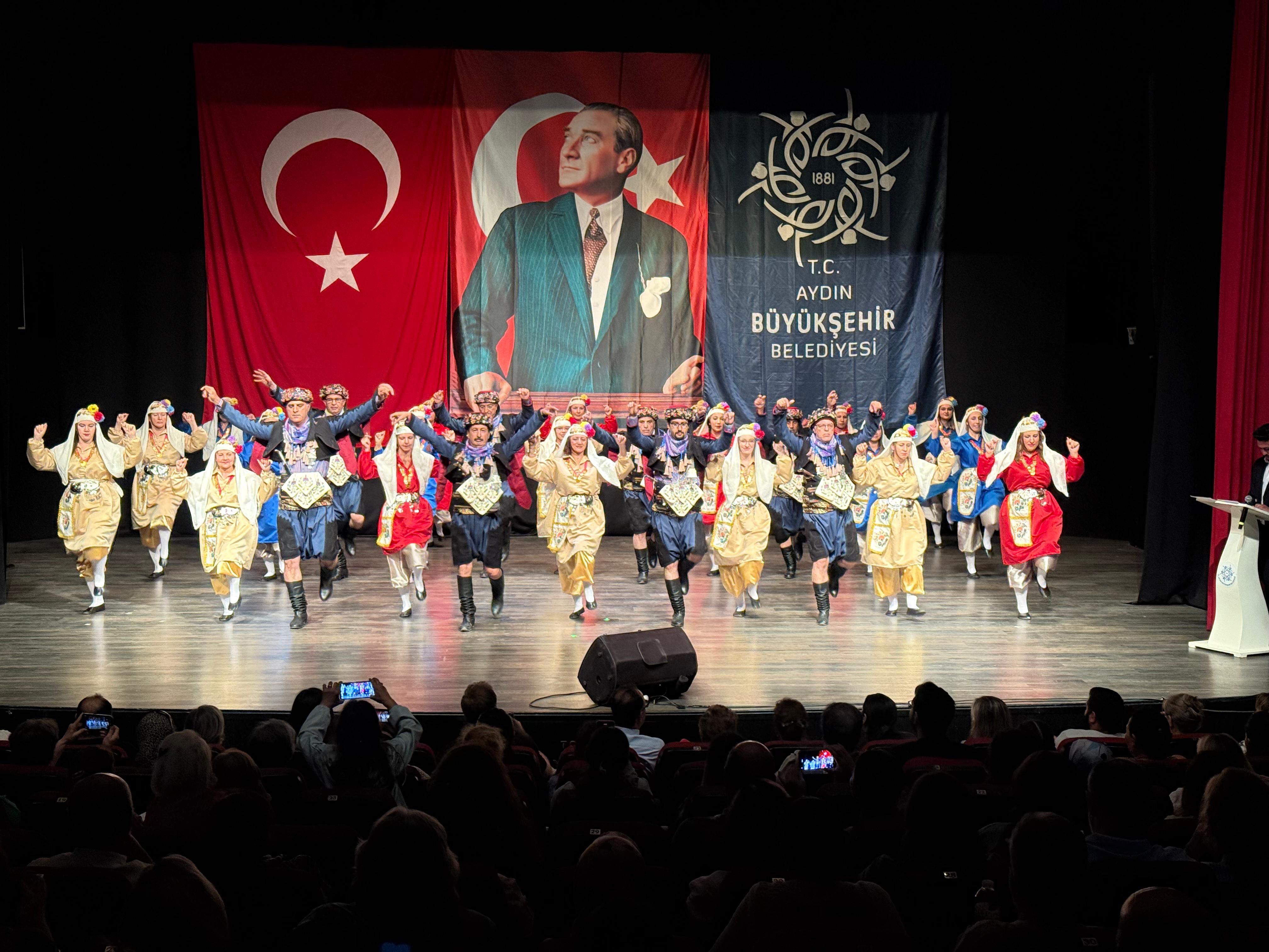 Baskan Cercioglunun Destekleri Ile Kultur Ve Sanatin Kalbi Aydinda Atiyor 572067 975750042F733E06Cd55B6D24F554De4
