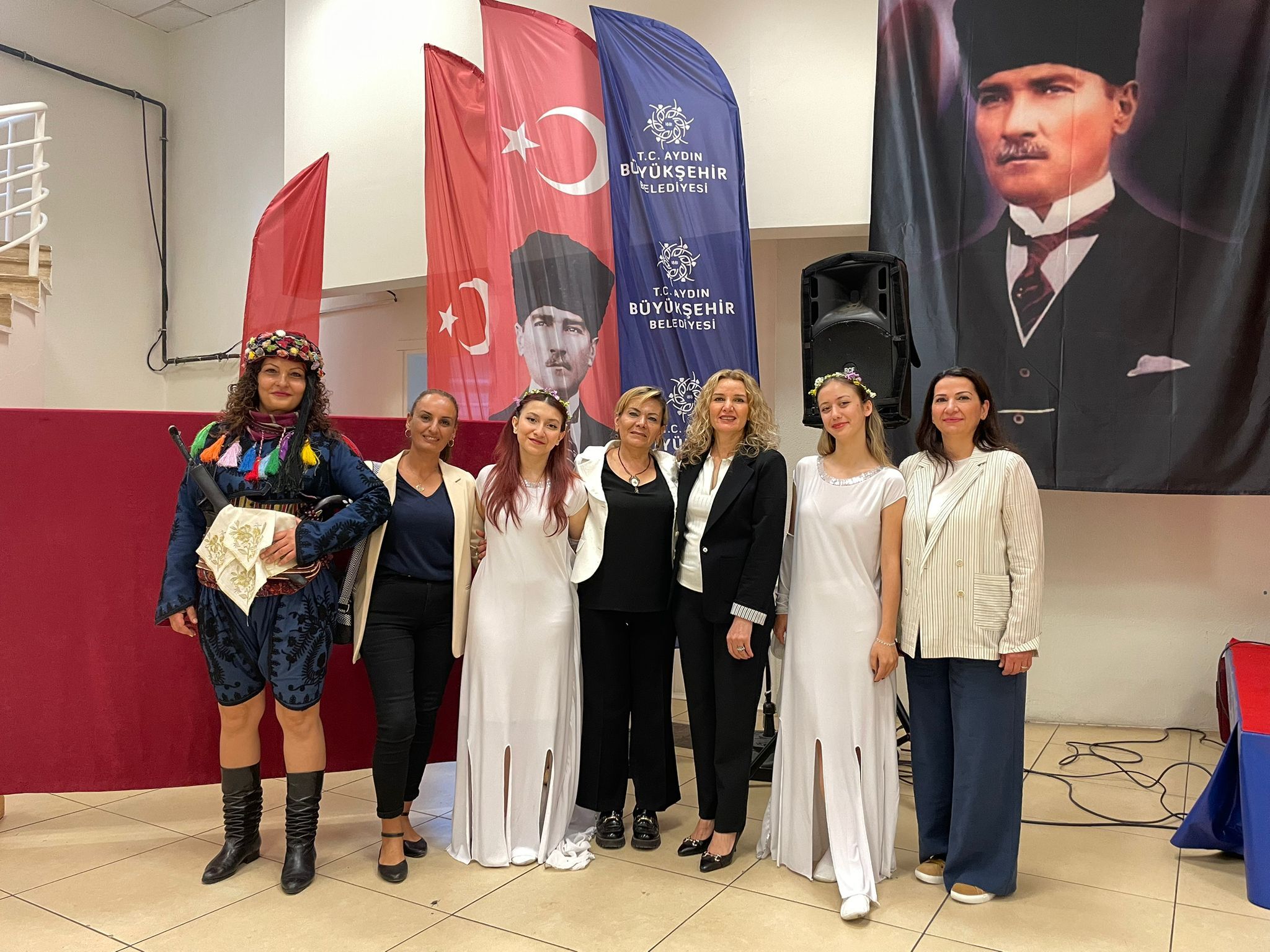 Çerçioğlu’ndan Aydınlı annelere ‘Anneler Günü’ hediyesi