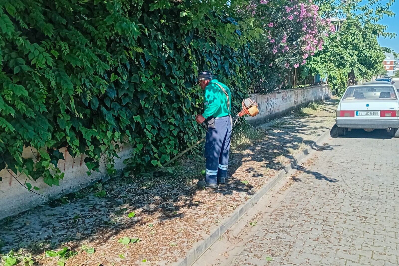 Efeler Temiz Guvenli Ve Yasanabilir Mahalleler Icin Calisiyor 571469 2991332Cb43236Fe20Ab9A7633759910