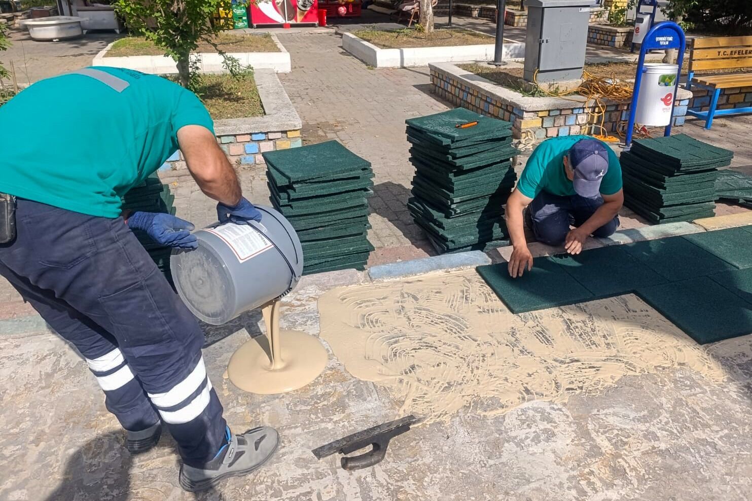Efeler Temiz Guvenli Ve Yasanabilir Mahalleler Icin Calisiyor 571469 4D9Ac4358Cd830B795259946691D139E