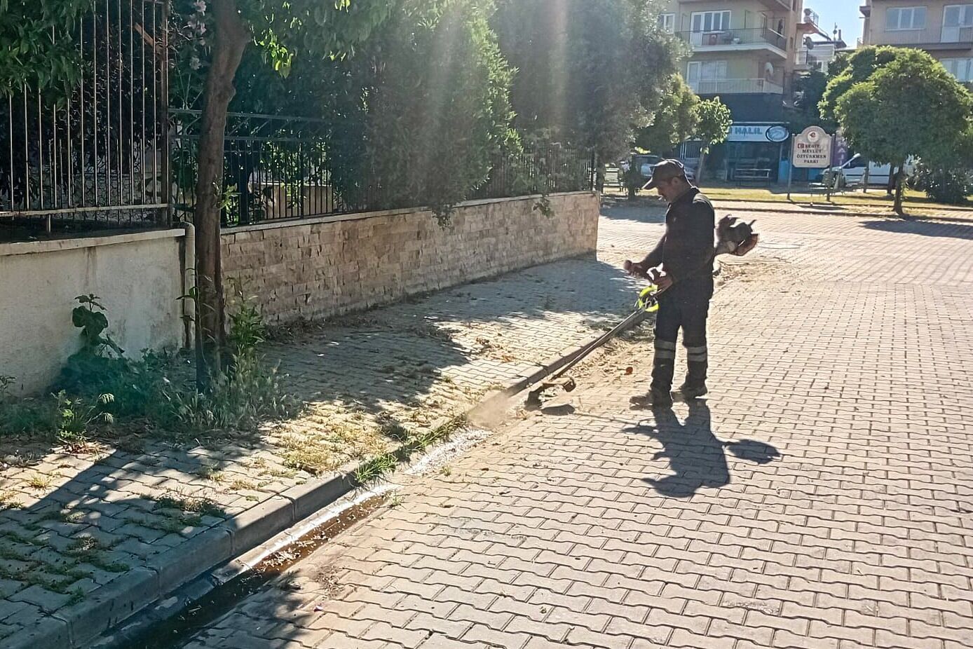 Efeler Temiz Guvenli Ve Yasanabilir Mahalleler Icin Calisiyor 571469 B0Ba4F692857341748873102032A6C80