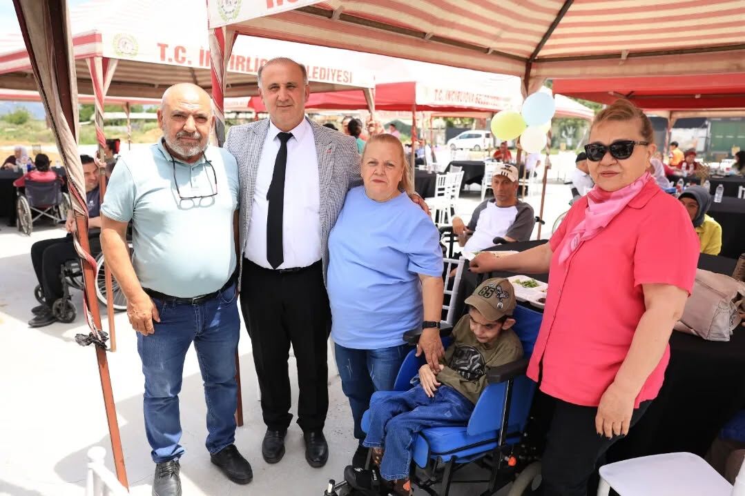 Incirliovada Yaza Merhaba Etkinligi Mutluluklara Ortak Olduk 567221 F9694Bf5394Eb6C085999Ad00C1Aefce