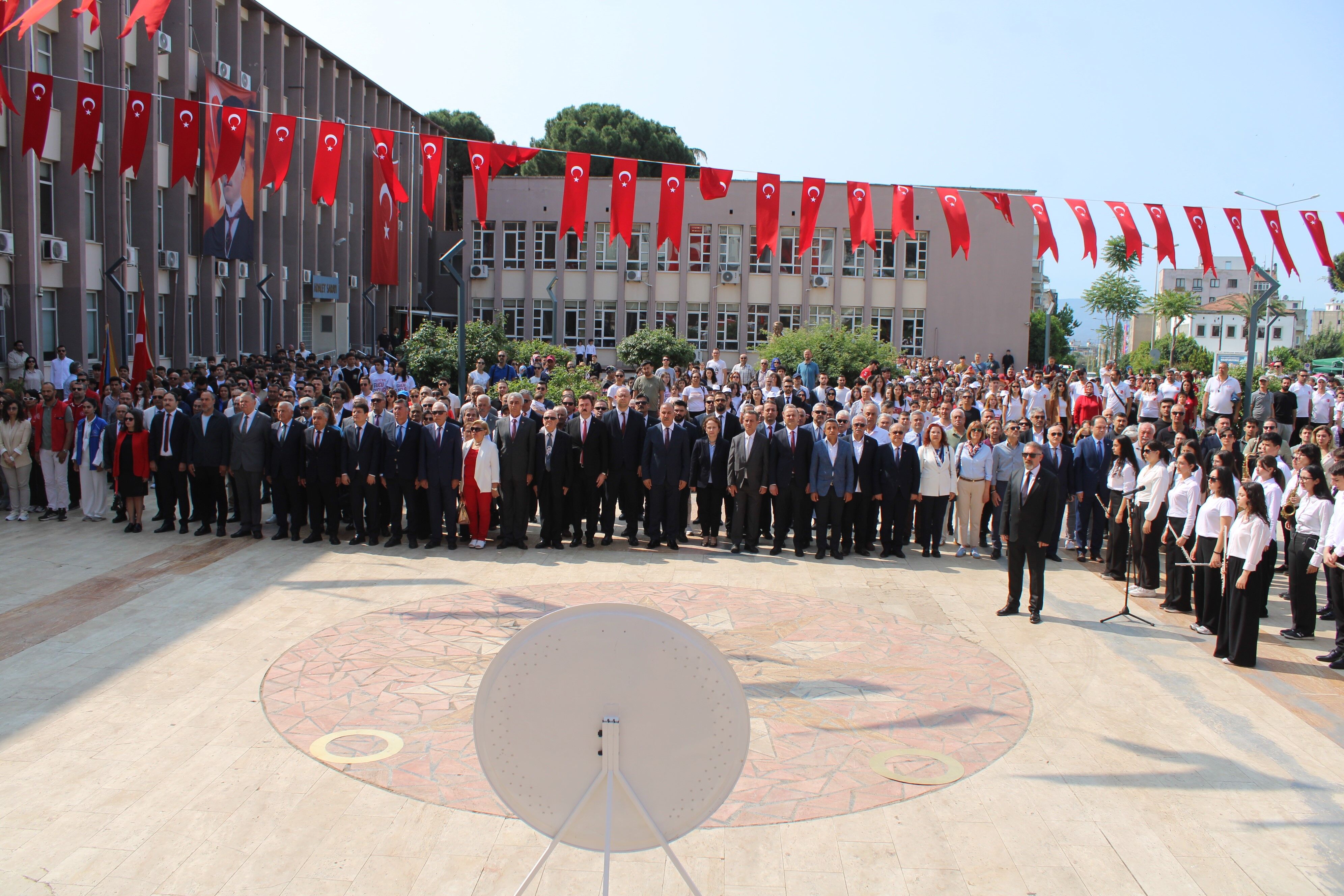 Iyi Partili Akoldan Dikkat Ceken Bayram Tepkisi Devlet Nerede 569101 Fa2190E5051A8F378550478Ef3273C54