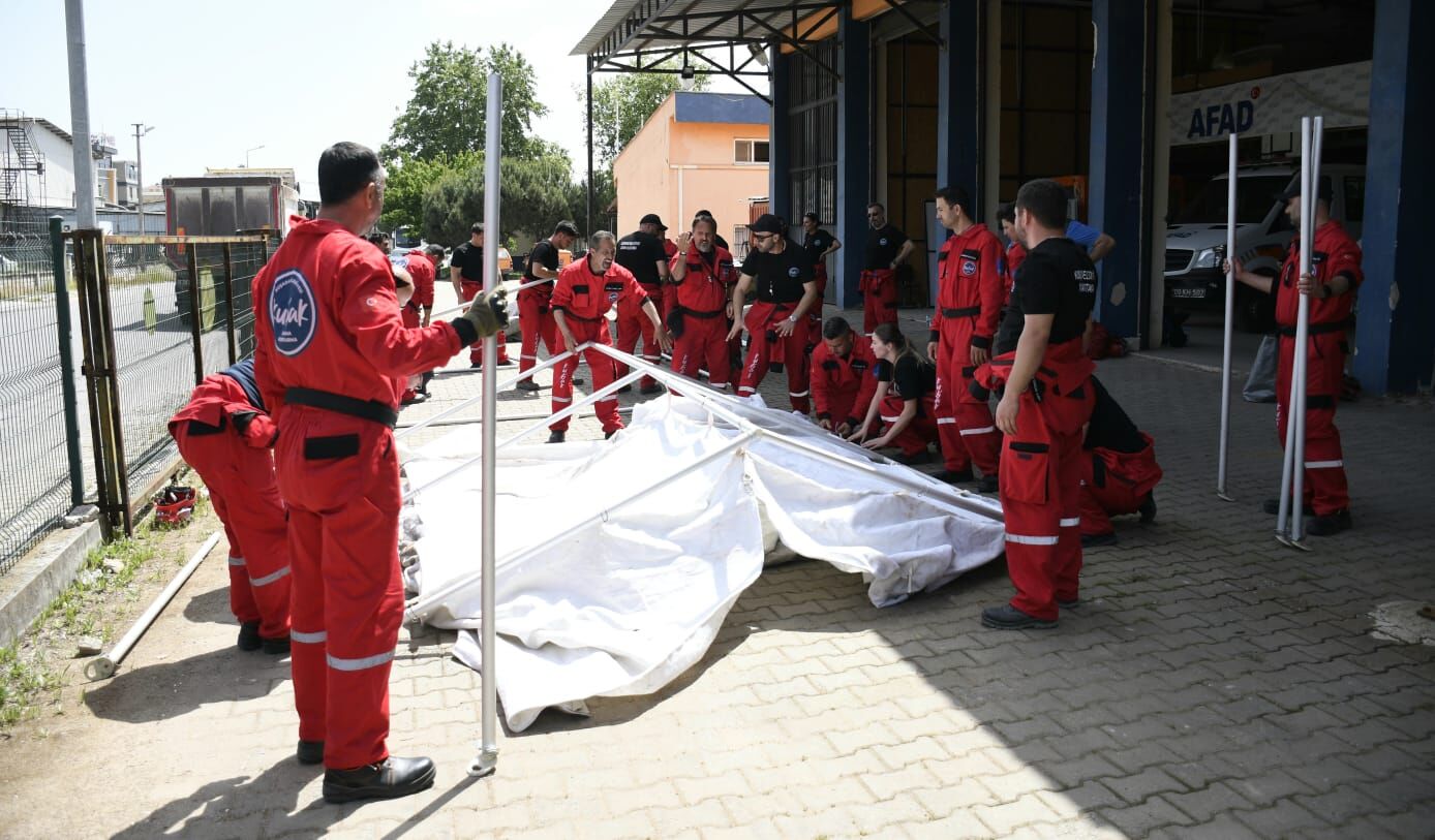 Kusadasi Belediyesi Arama Kurtarma Ekibi Egitimini Basariyla Tamamladi 567211 24Ebb817Fcfd61Ed0Cd591B027917972