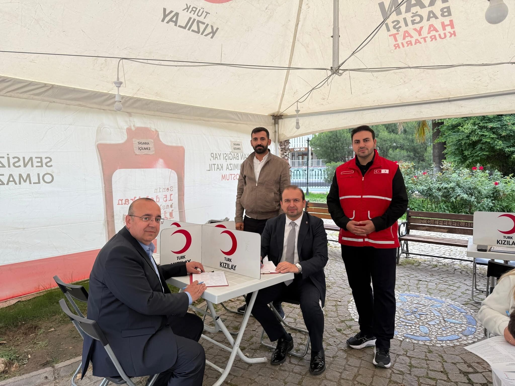 Mudur Senkuldan Kizilaya Kan Bagisi 572189 48Ababde9Fbc73F605677E4C495648Aa