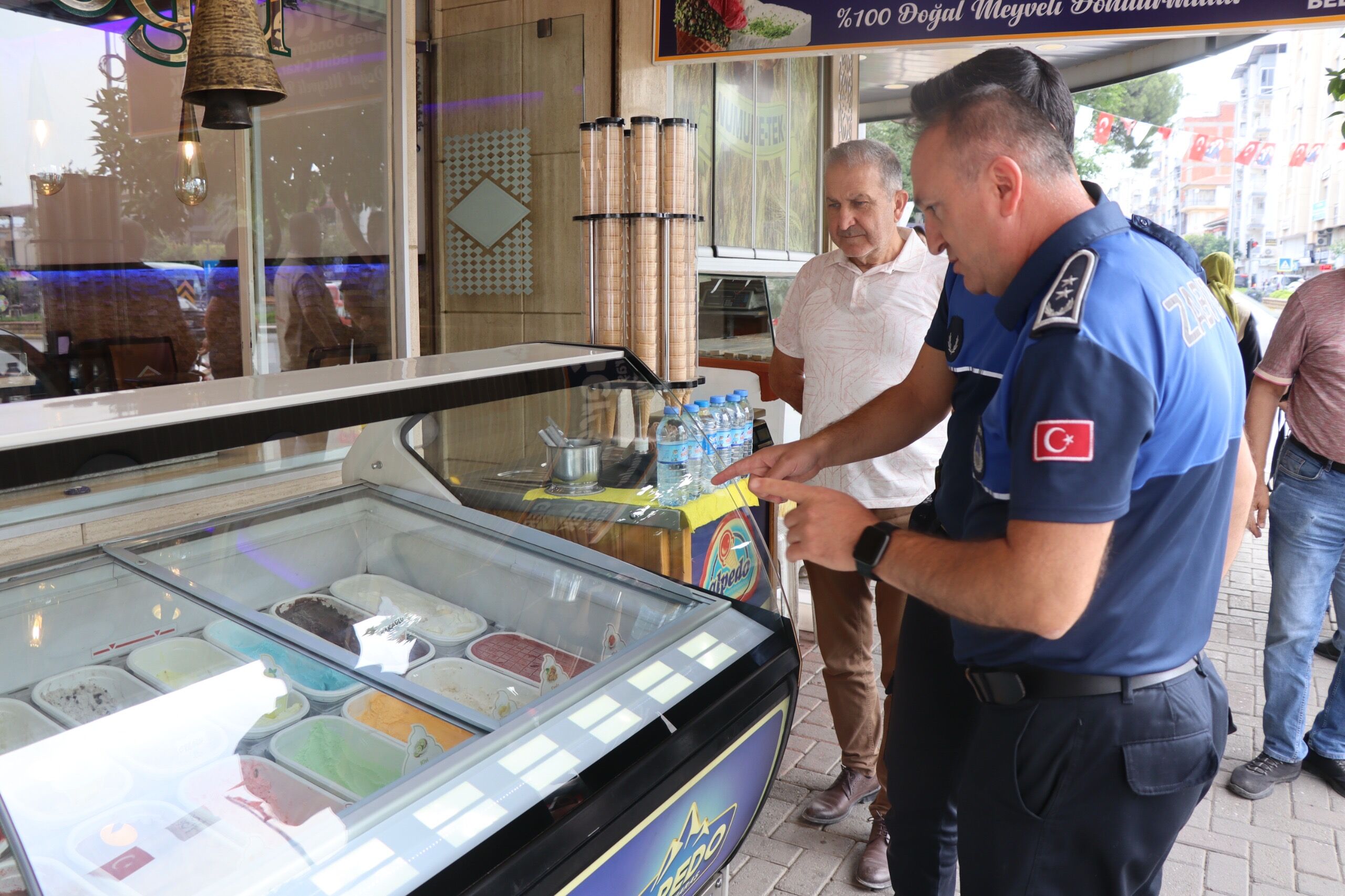 Nazillide Bayram Oncesi Siki Denetim 571998 Df78798D34364065F5C7337B7596354A