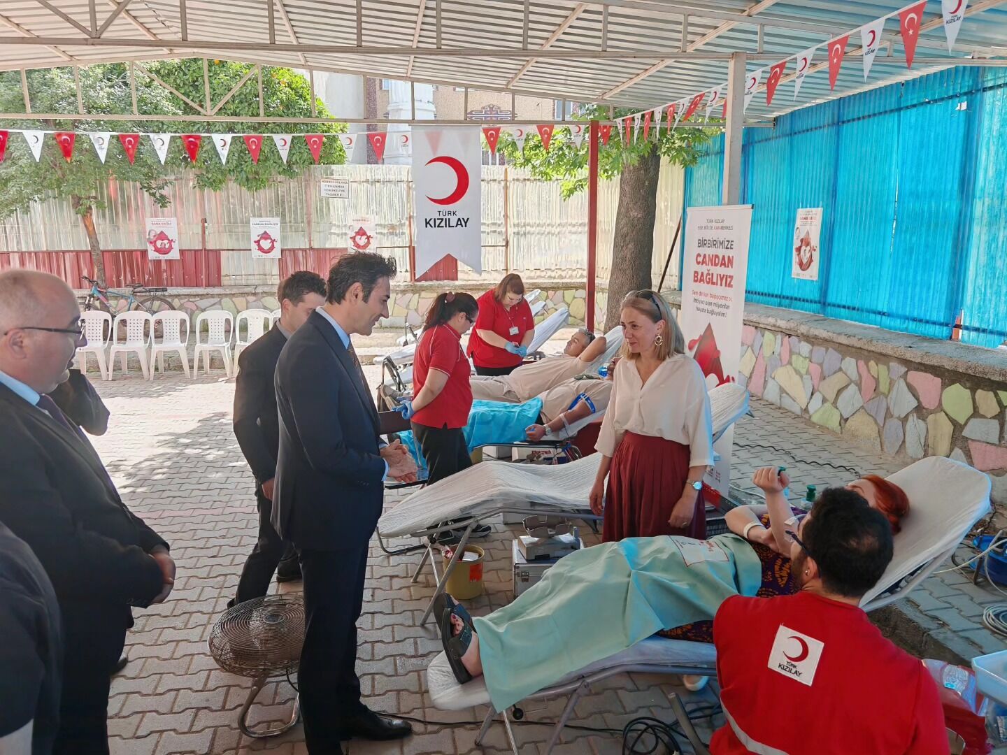 Nazillide Kan Bagisi Kampanyasina Yogun Ilgi 570239 3969D092583Fb2B0F6Dd41A72Ee524B6