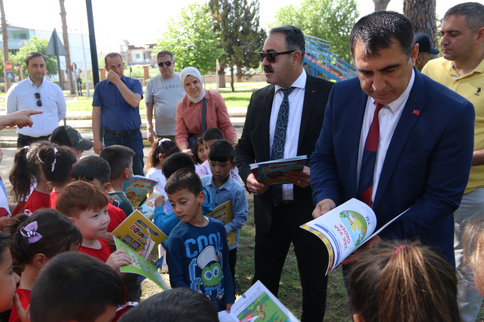 Nazillinin Minik Trafik Dedektifleri Kurallari Uygulamali Ogrendiler 566001 C415A6293B909816De2D4Ac043600575