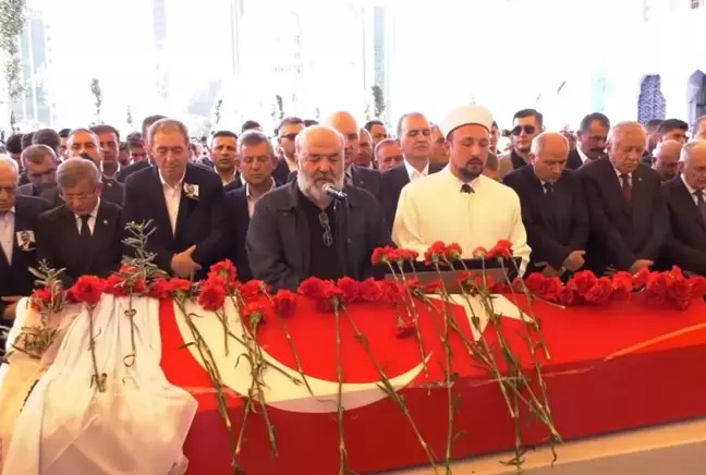 Önder'in namazını gözaltına alınan isim kıldırdı! Polise direnip yerlerde sürüklenmişti 