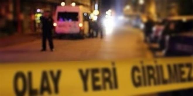 İki kardeş boğazları kesilmiş halde ölü bulundu! Eve gelen anneleri sinir krizi geçirdi