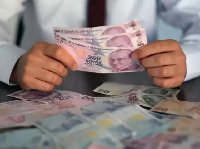 Emekli bayram ikramiyesiyle ilgili önemli uyarı! Bunu yapmayan 1 kuruş bile alamayacak