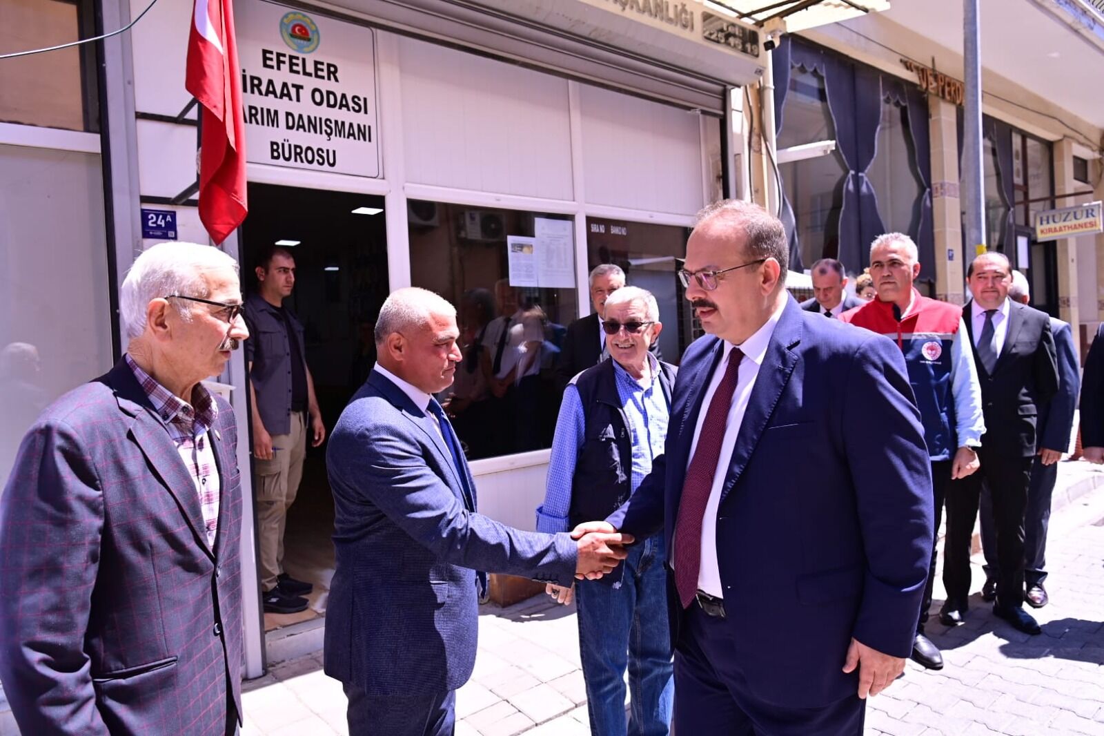Vali Canbolat Çiftçiler Günü’nü kutladı