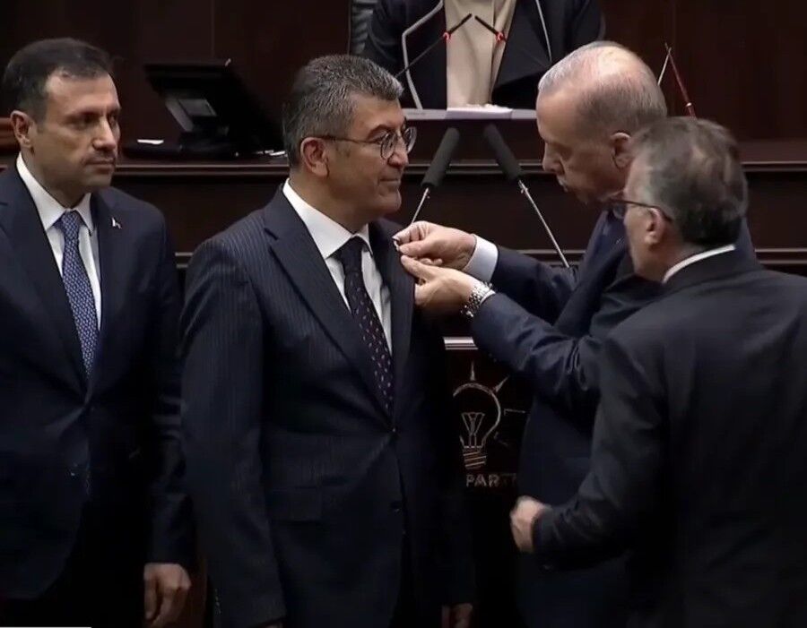4 partiye büyük şok! Milletvekili ve belediye başkanlarını AK Parti'ye kaptırdılar
