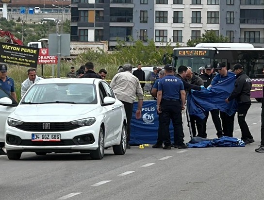 Şehrin göbeğinde güpegündüz vahşet! Tartıştığı eşini kafasına sıkarak katletti