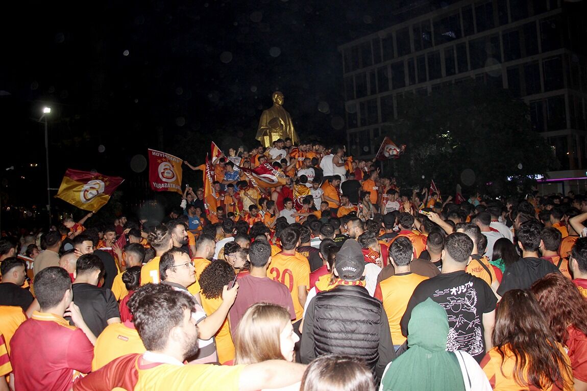 Aydın’da Galatasaray sevdalıları şampiyonluk kutlamasına hazırlanıyor