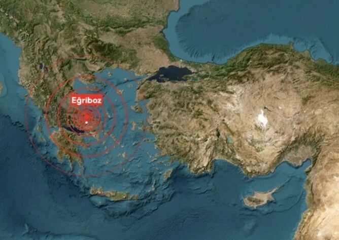 Komşuda korkutan deprem fırtınası! Evlerde çatlaklar oluştu okullar tatil edildi