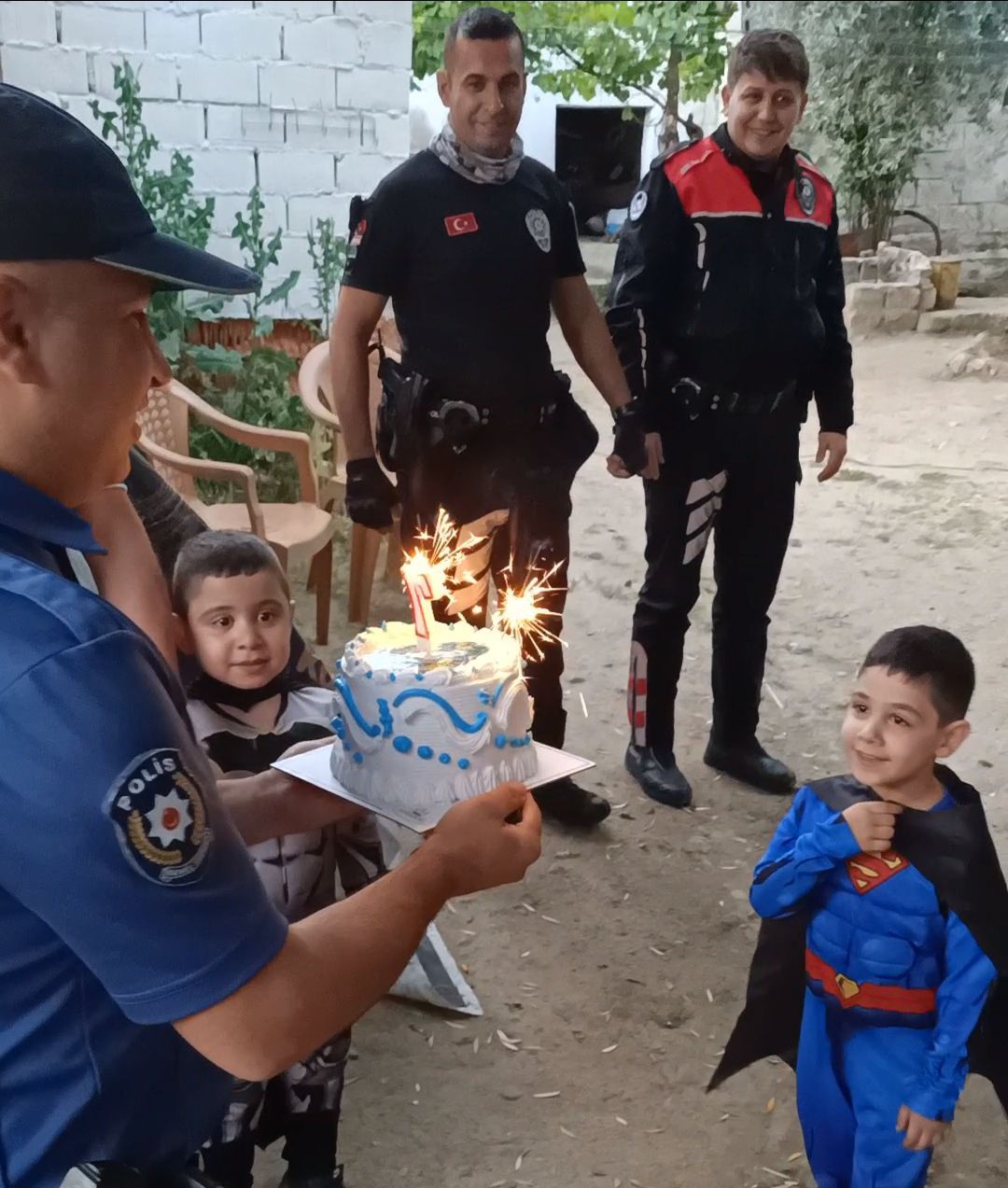 Nazilli polisinden yürek ısıtan sürpriz