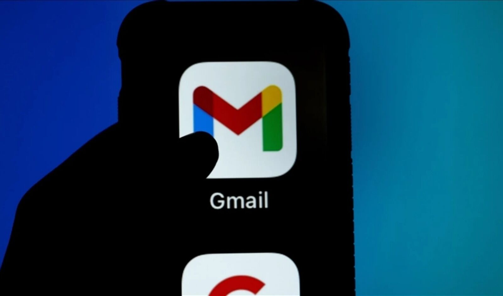 Bu e-postaya tıklayan bankadaki parasını kaptırıyor! Google tüm kullanıcıları uyardı