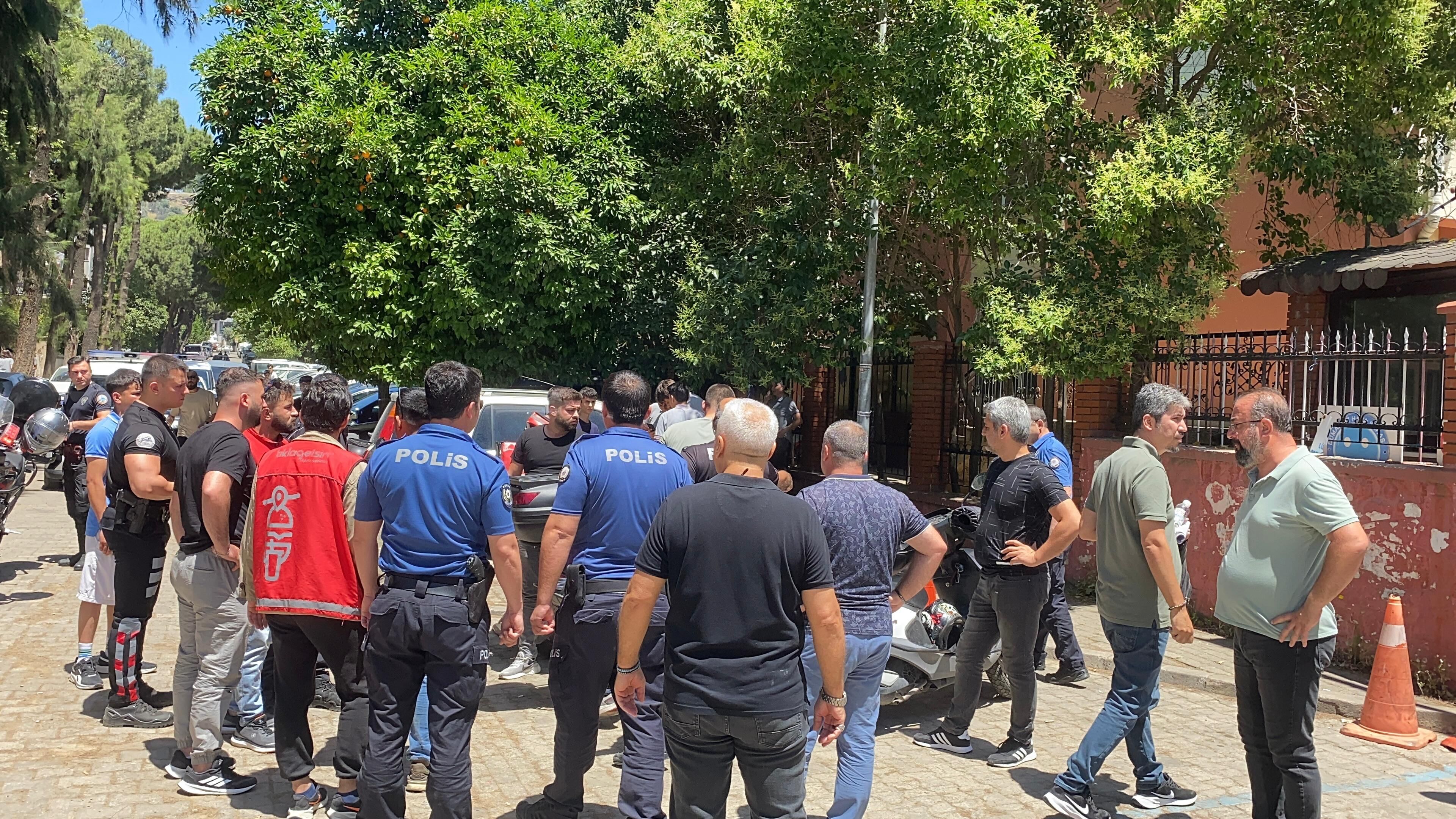 Aydın’da kurye ile öğretmen birbirine girdi: Lisede yemek kavgası