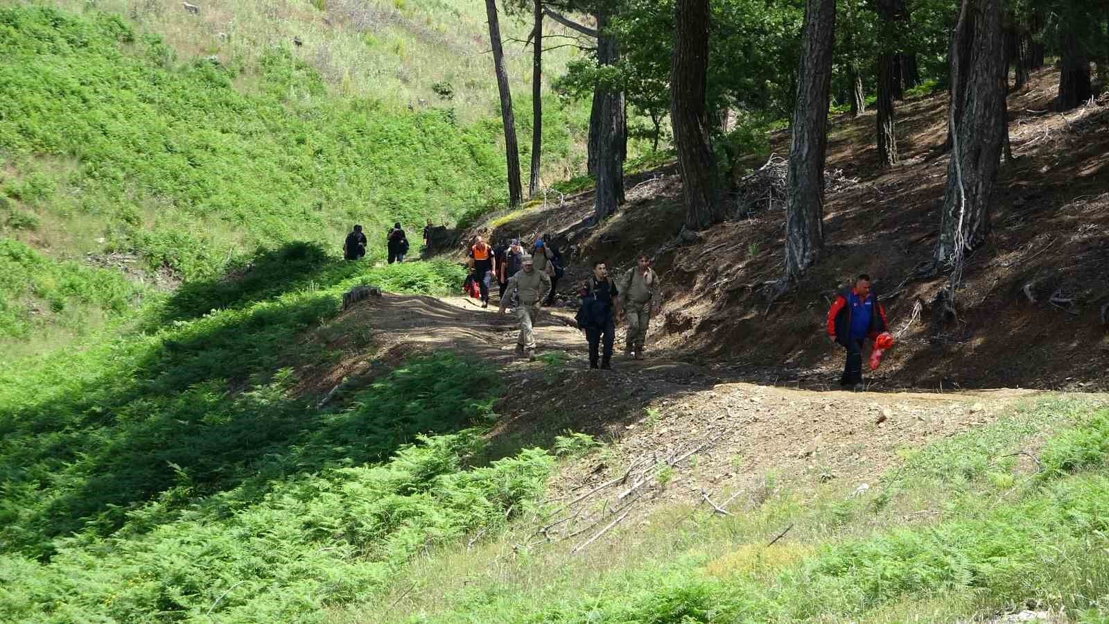 İl Müdür Yardımcısı feci şekilde can verdi! Eşi ve kızı yasa boğuldu