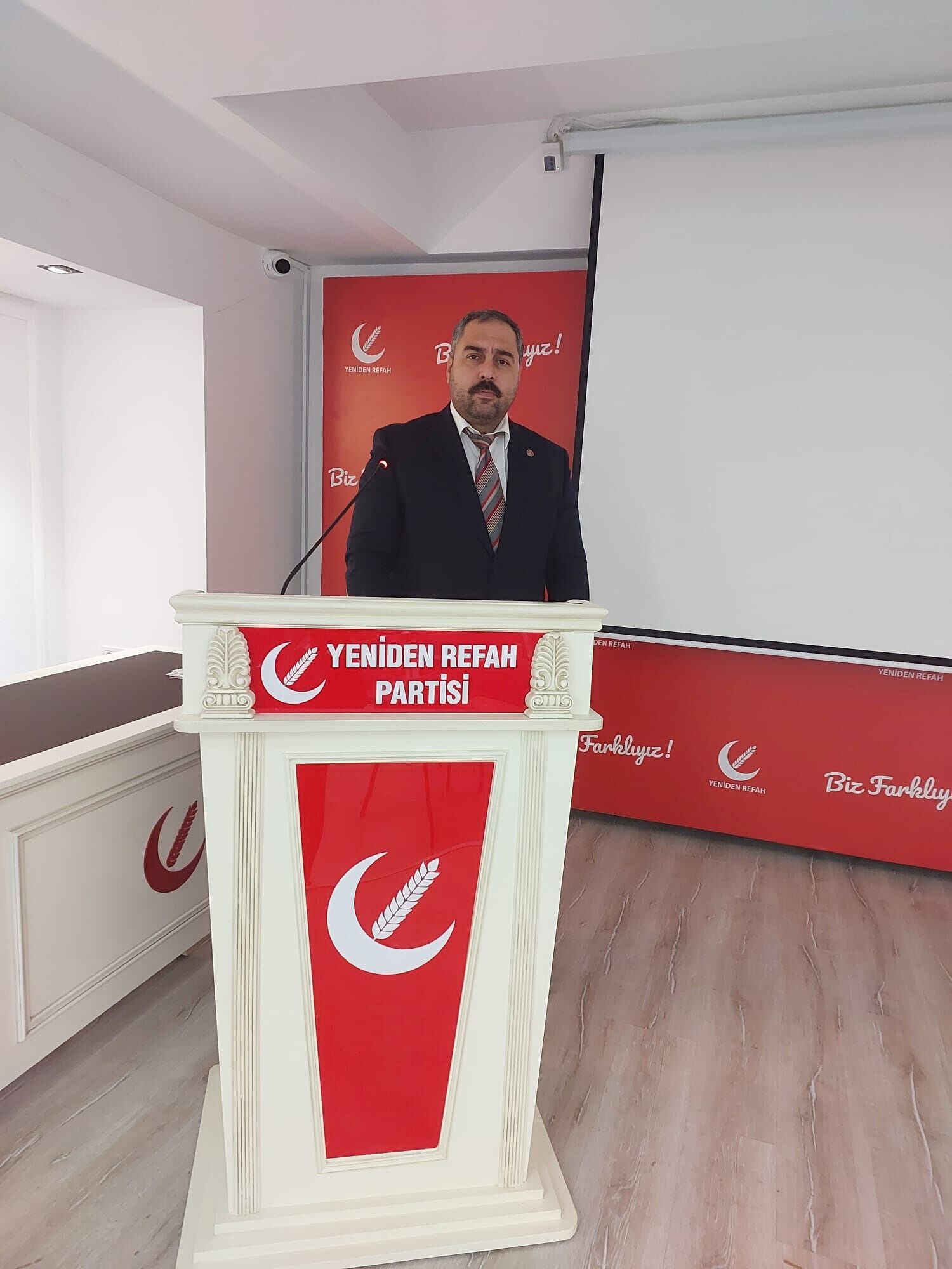Yeniden Refah Partisinden Iktidara Sert Uyari Bu Duzen Artik Yurumuyor 572259 9B85C37E2859Fe007F4F5Bebb1B26544
