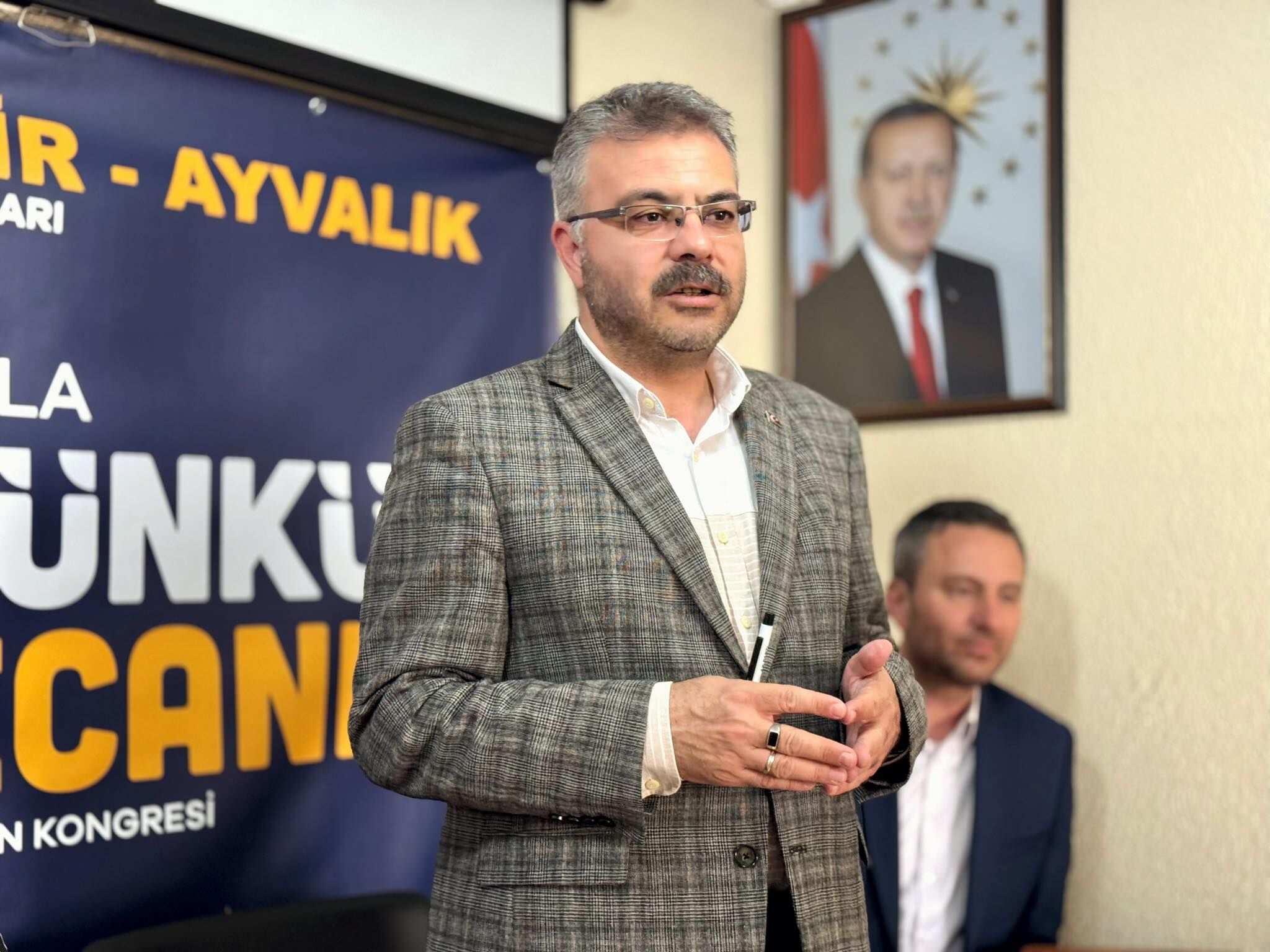 Yüklenici firma ödenek baskısı için mi işi yavaşlatıyor? AK Parti’li Özmen HEDEF’e konuştu